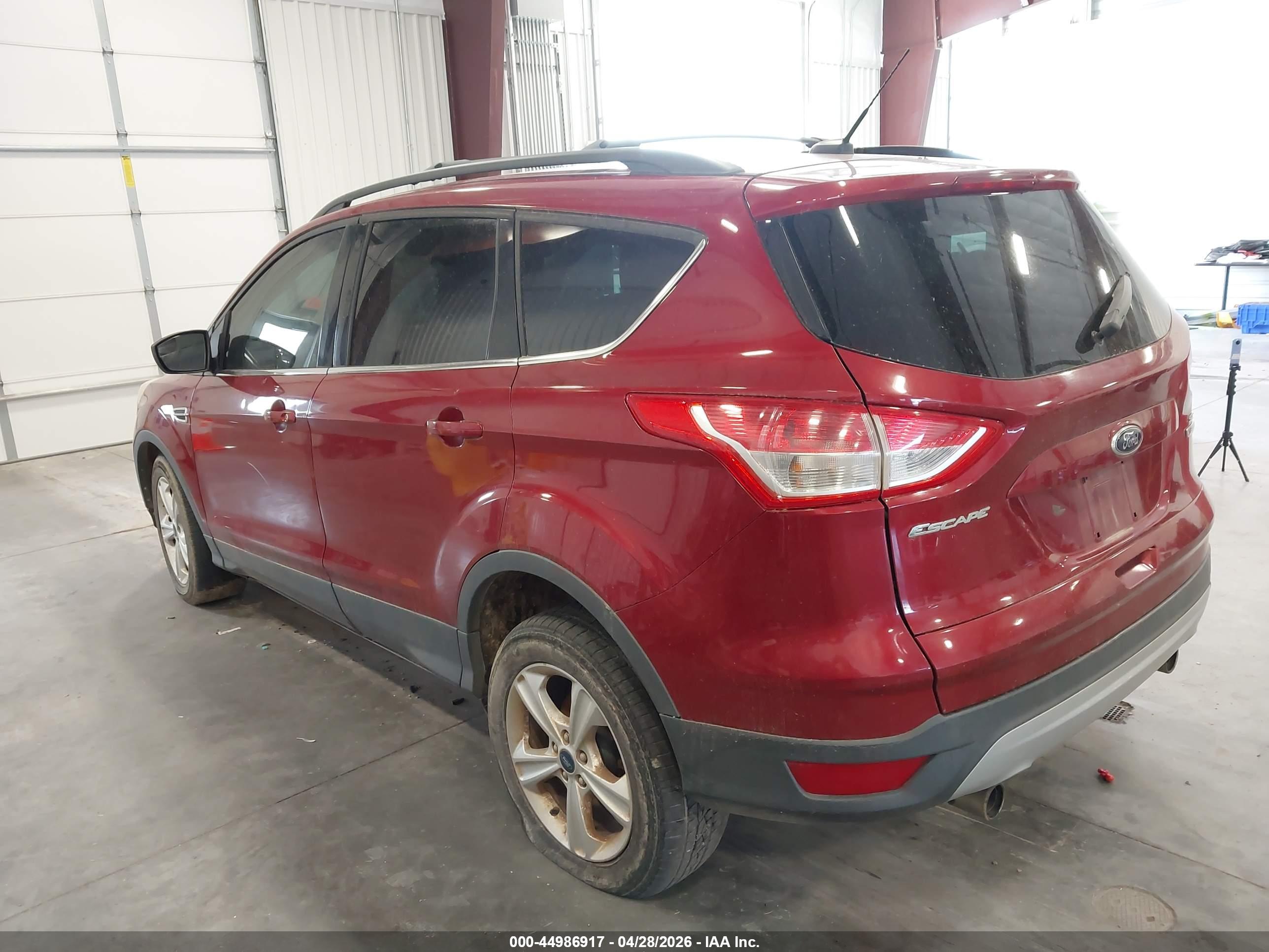 FORD ESCAPE image 3