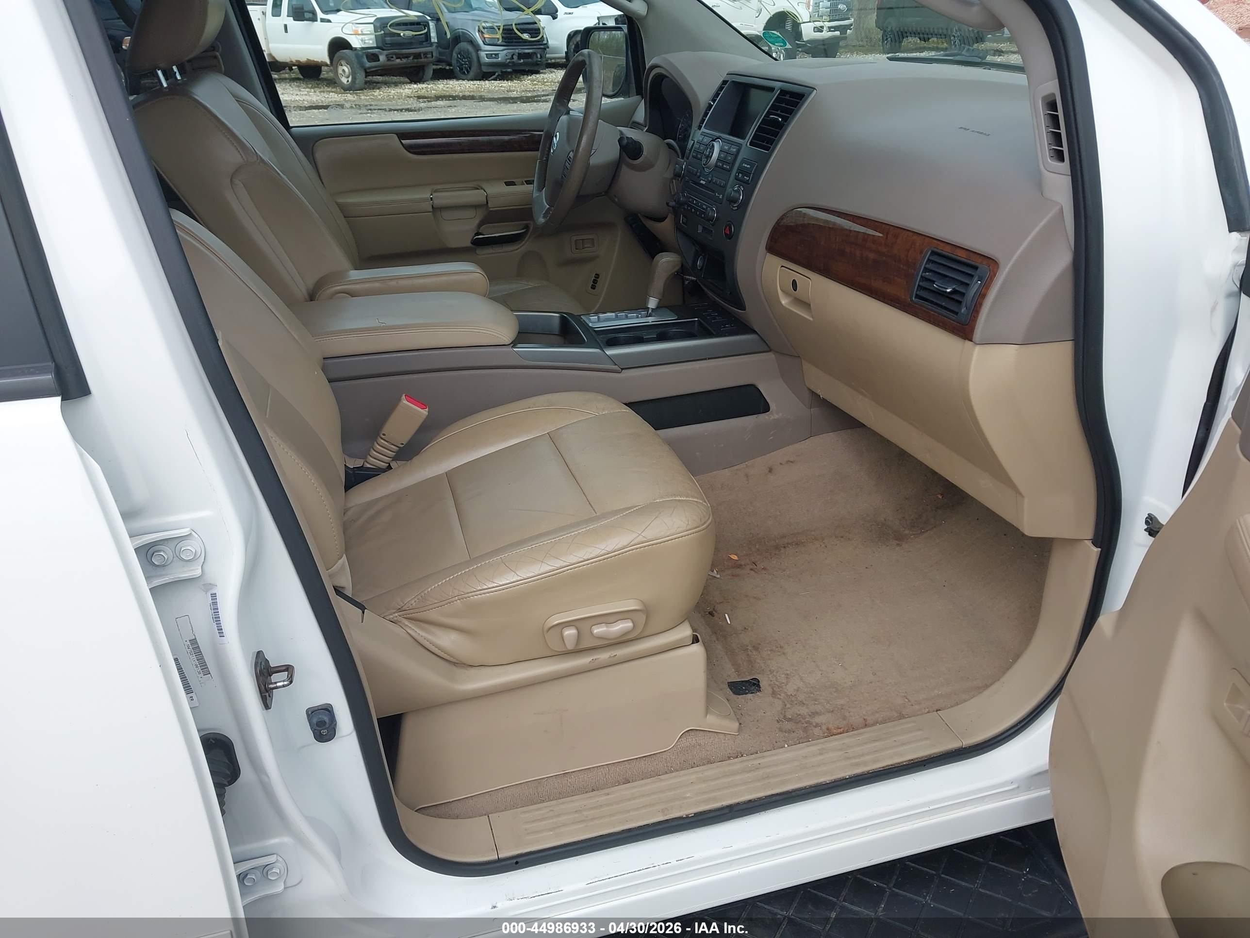 NISSAN ARMADA image 5