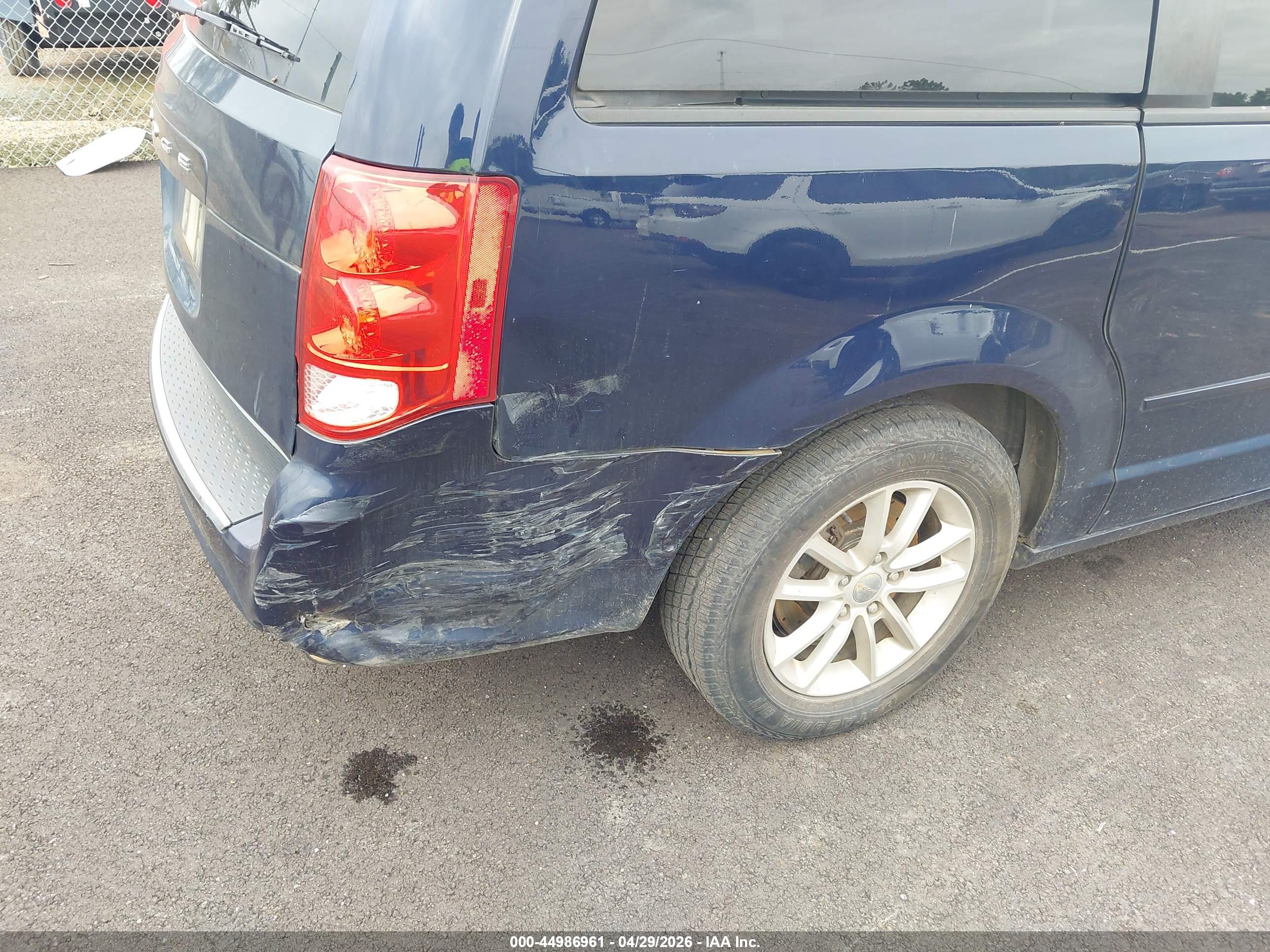 DODGE GRAND image 6