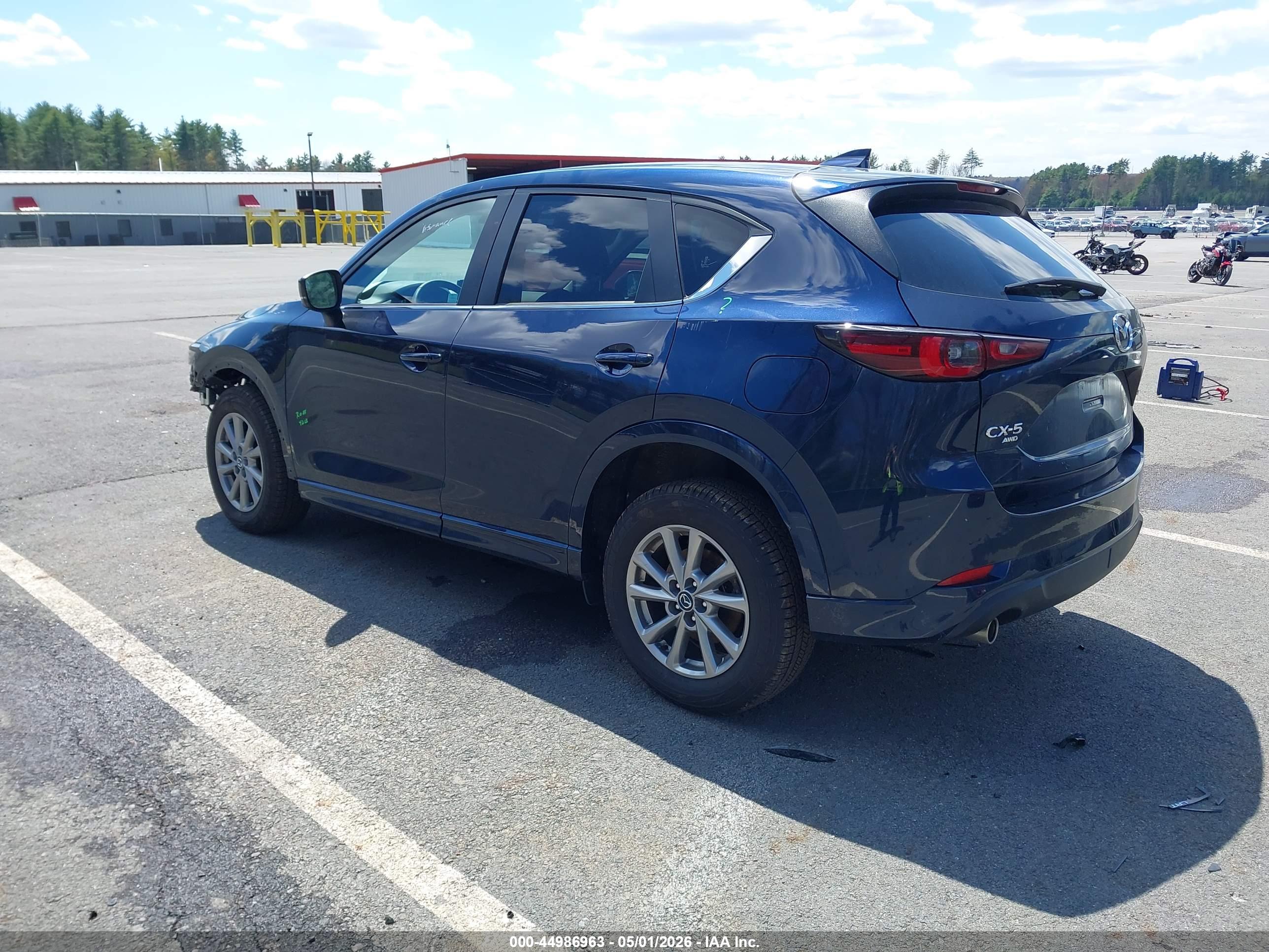 MAZDA CX-5 image 3