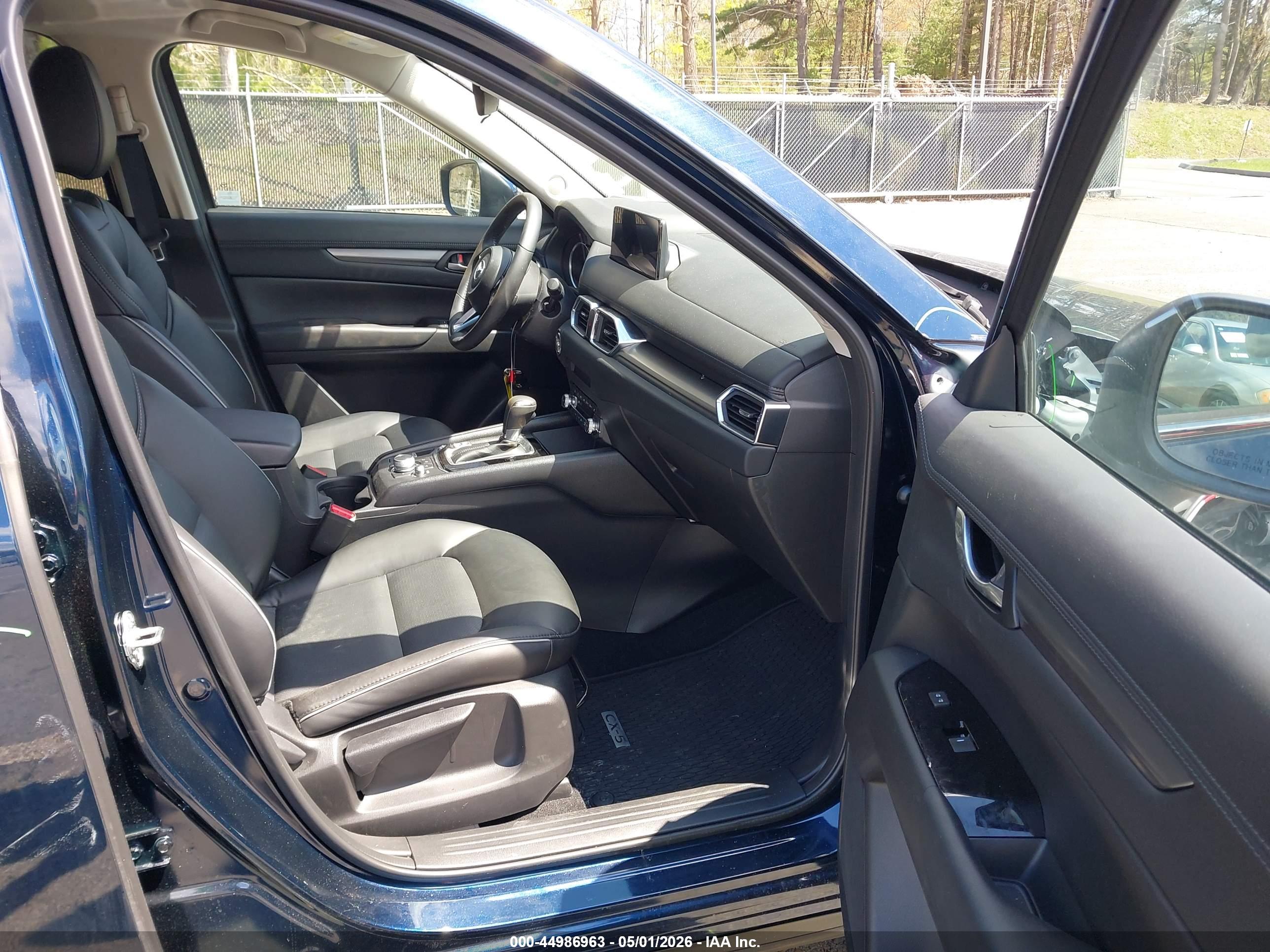 MAZDA CX-5 image 5