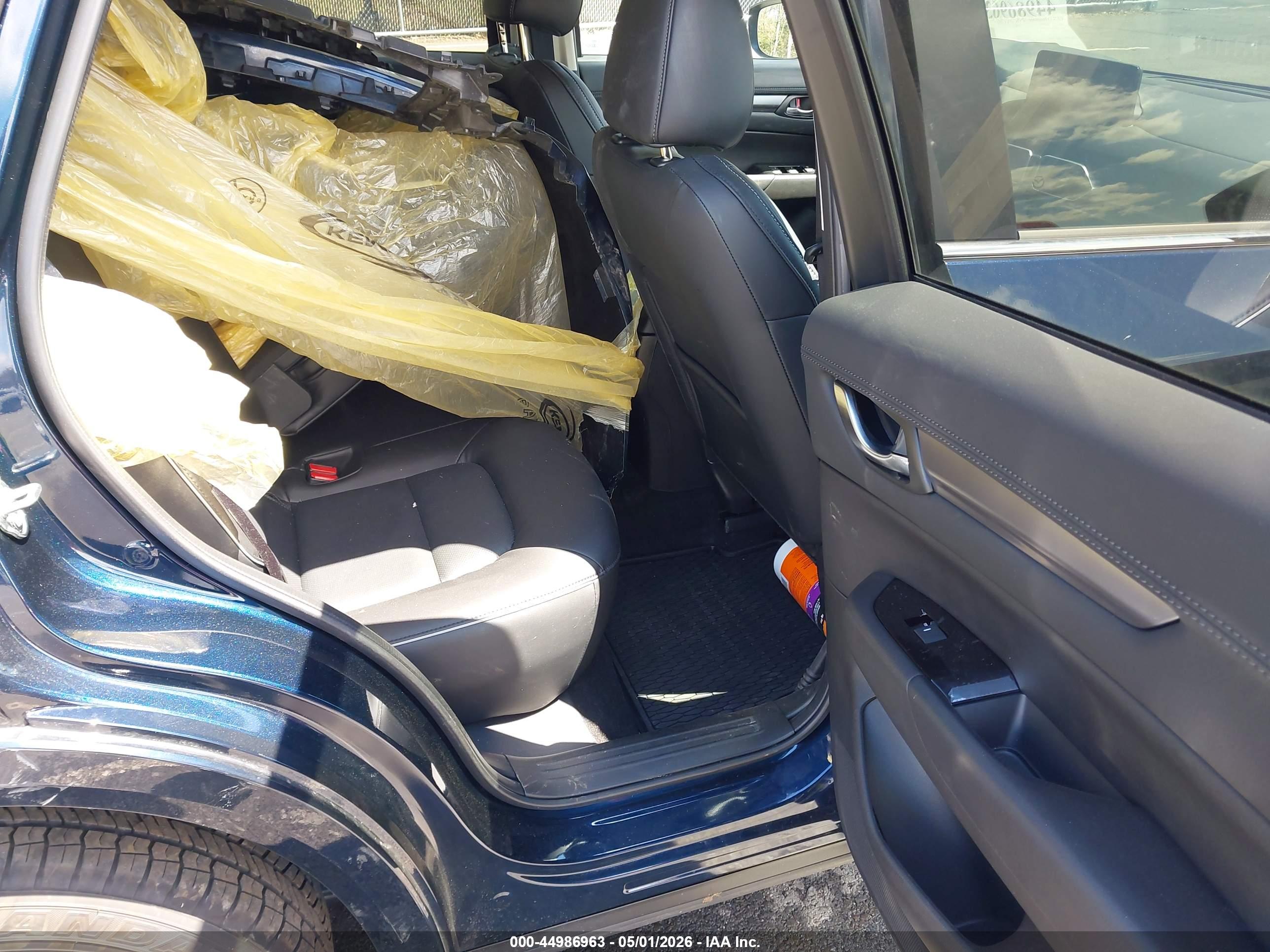 MAZDA CX-5 image 8