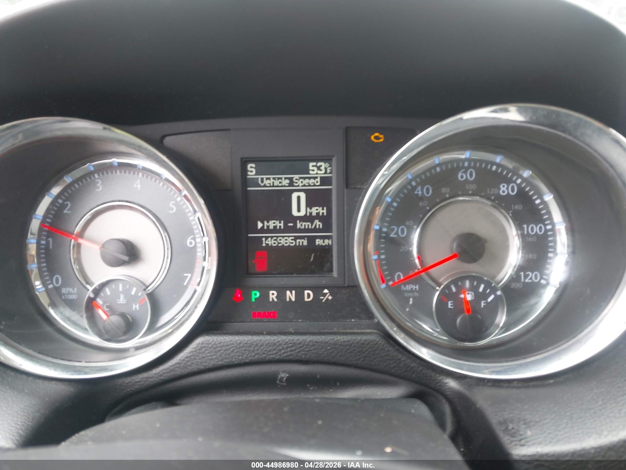 CHRYSLER TOWN image 7