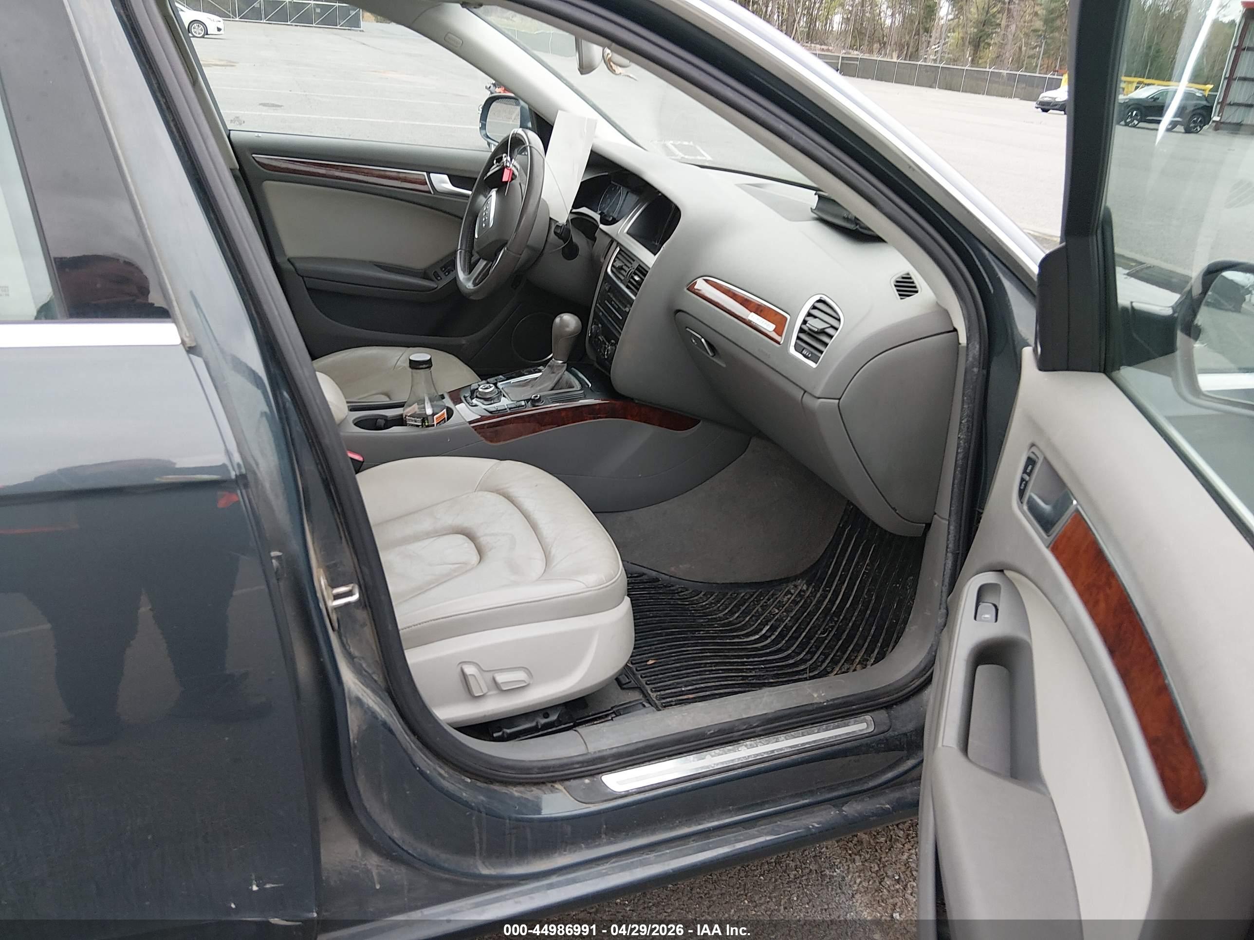 AUDI A4 image 5