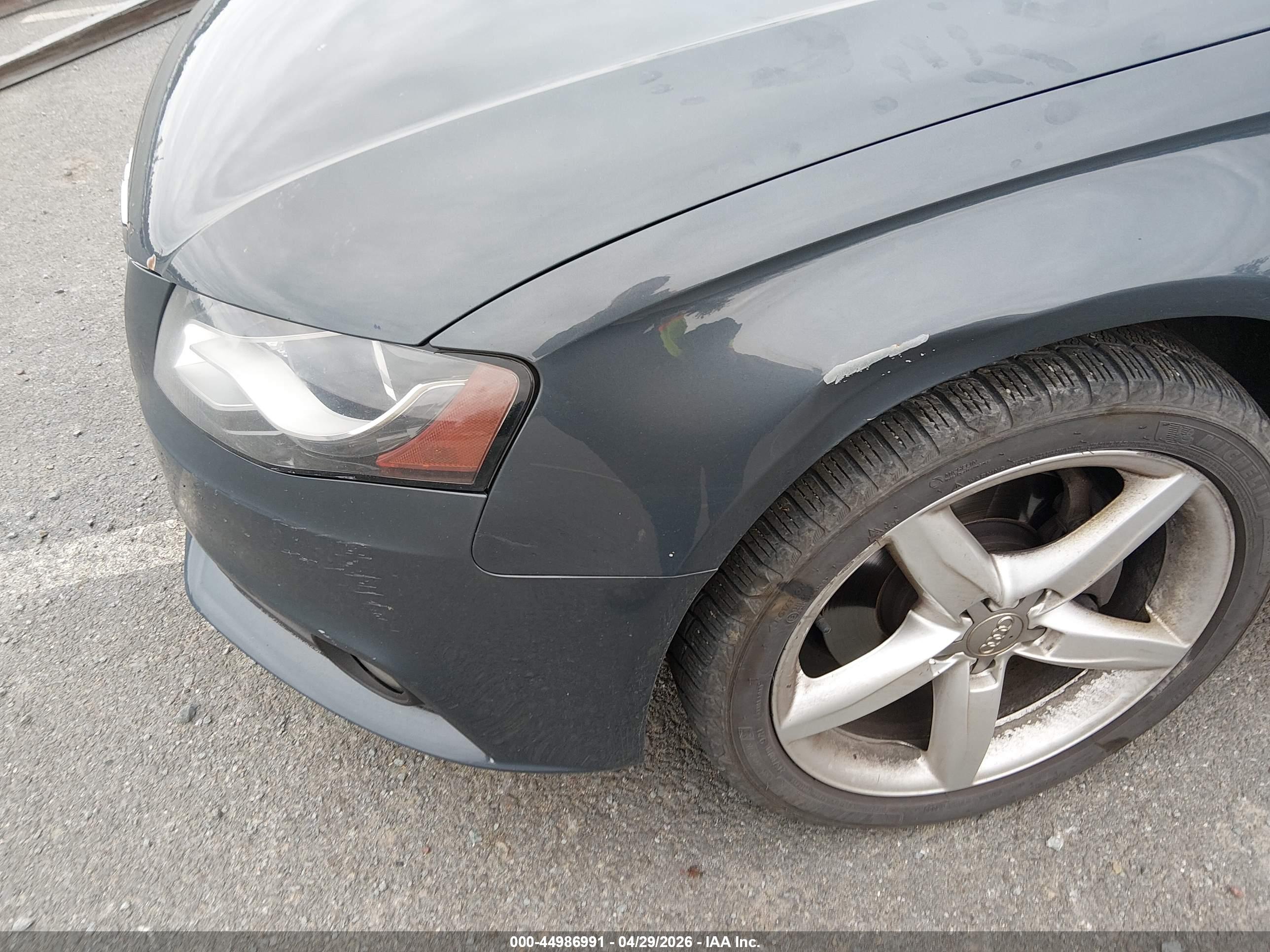 AUDI A4 image 6