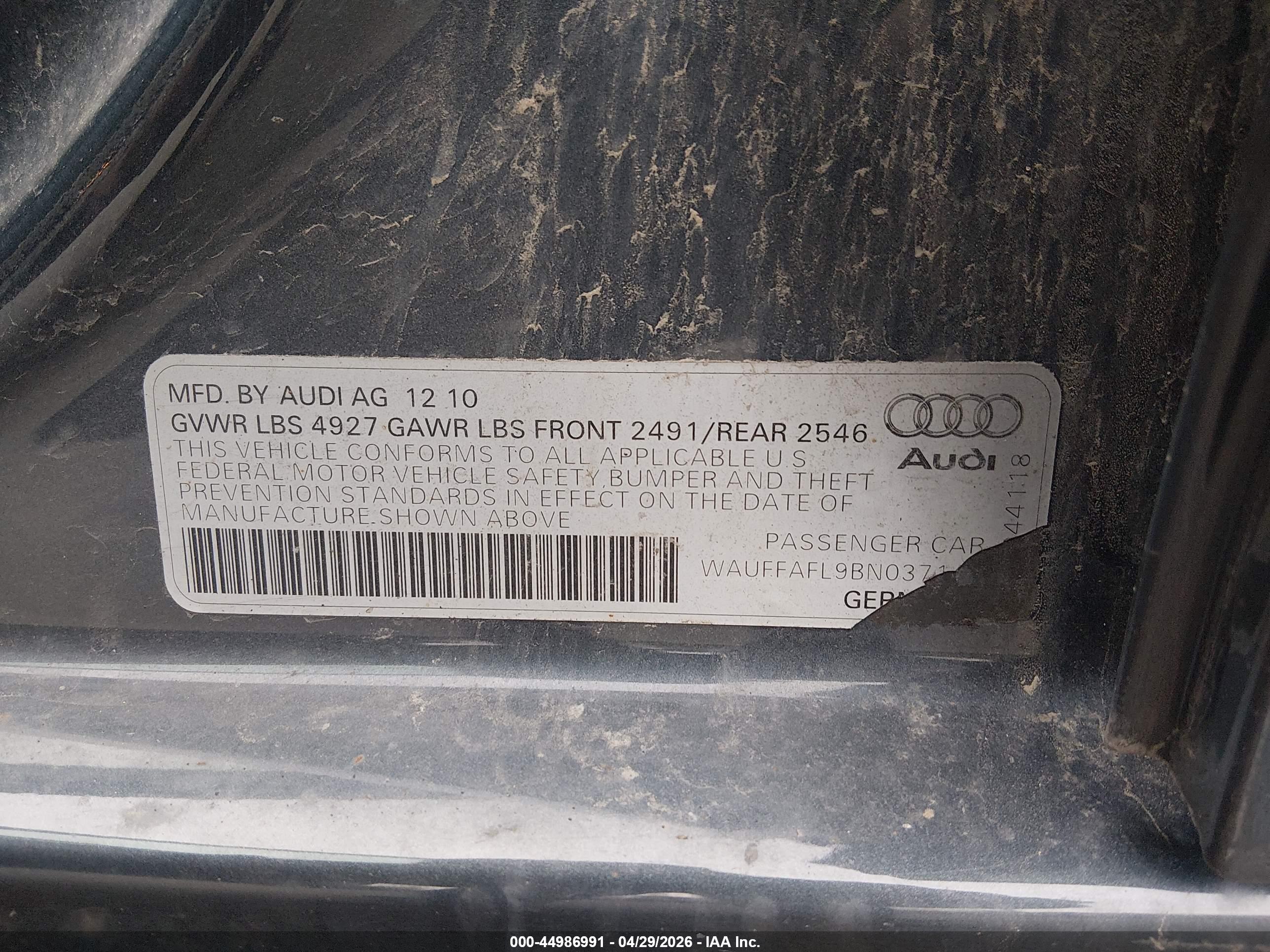 AUDI A4 image 9