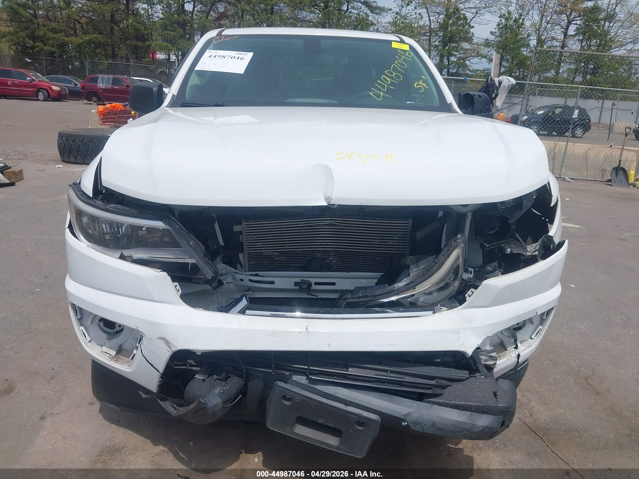 CHEVROLET COLORADO image 6