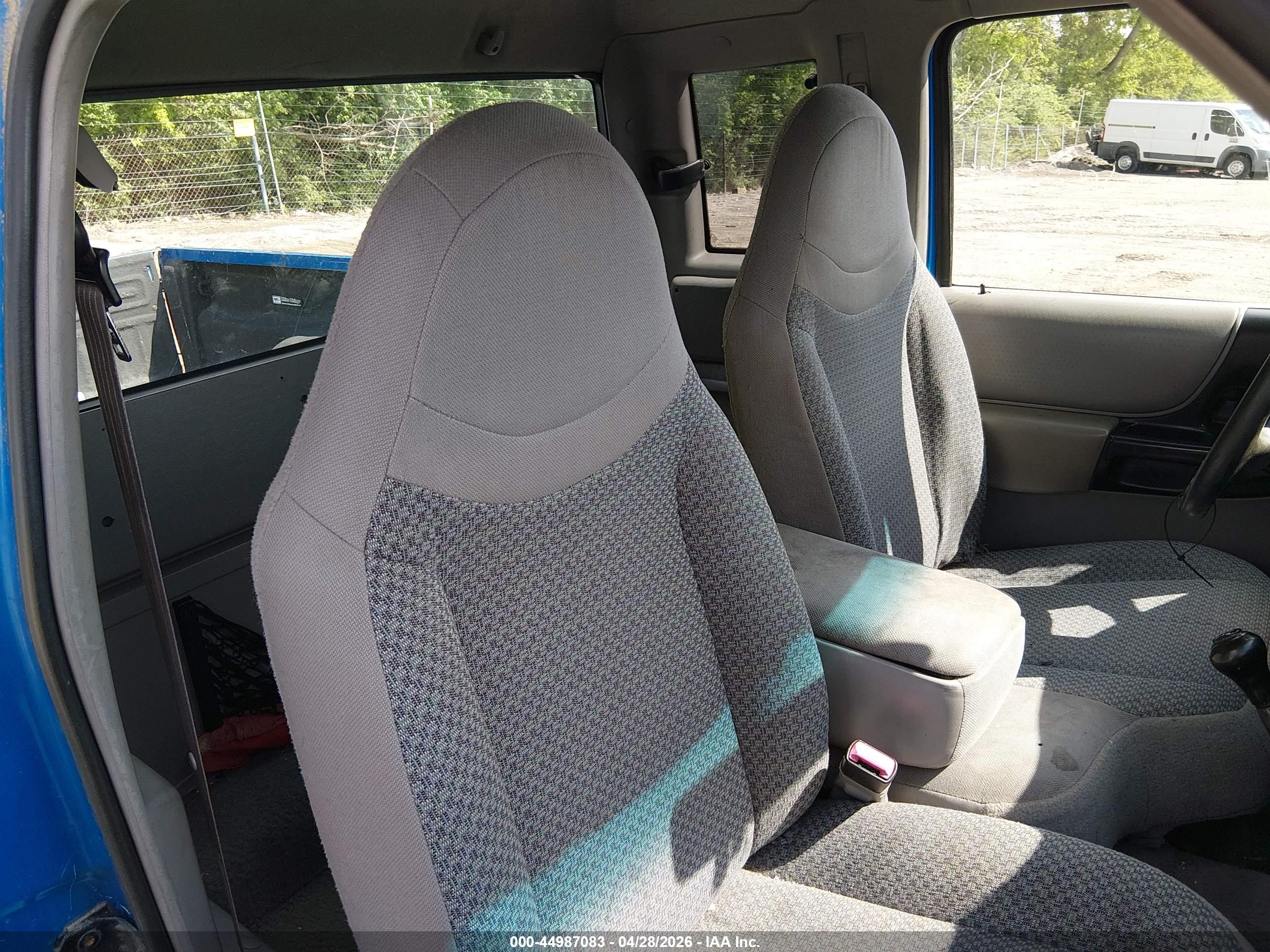 FORD RANGER image 8