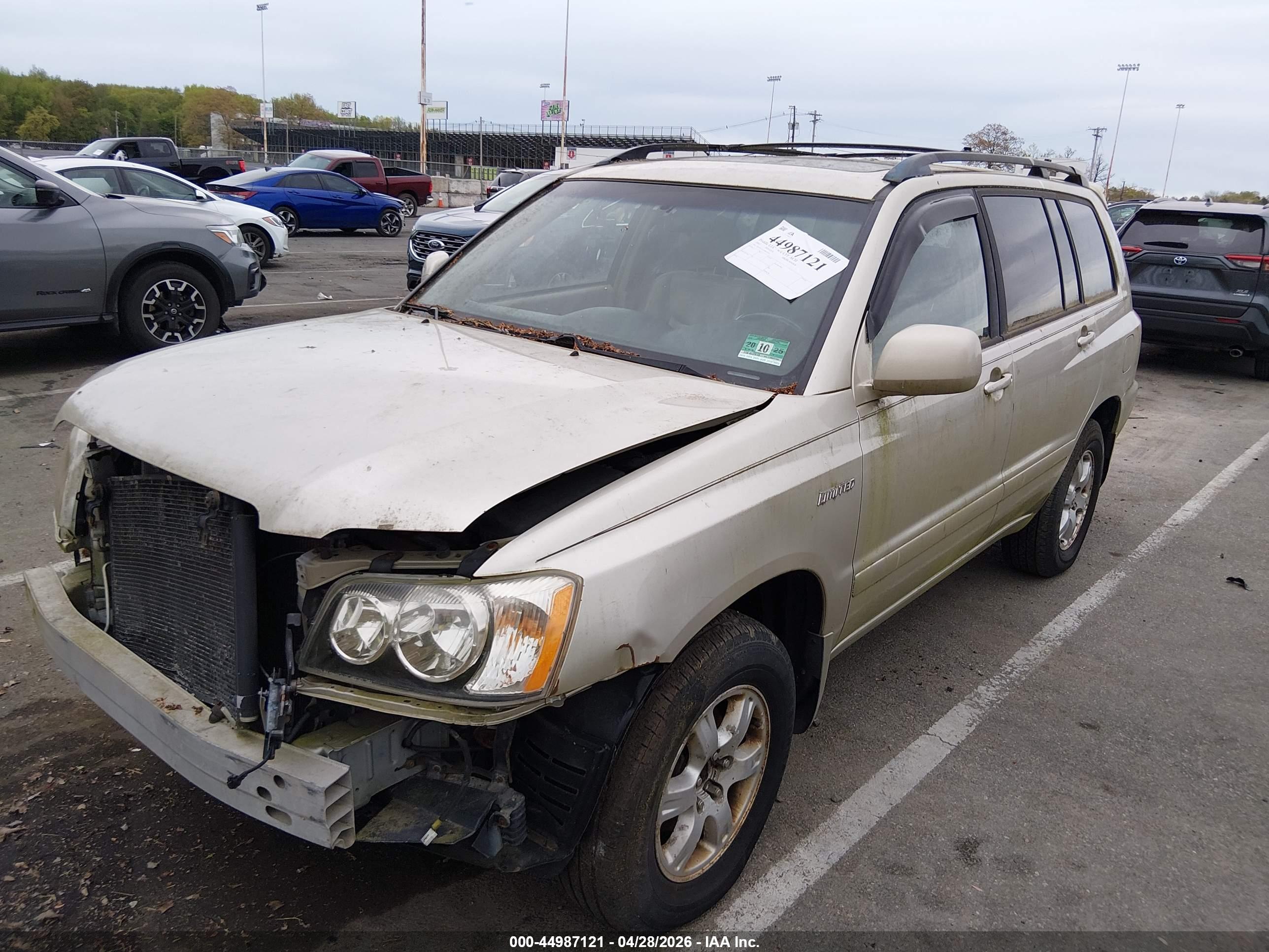 TOYOTA HIGHLANDER image 2