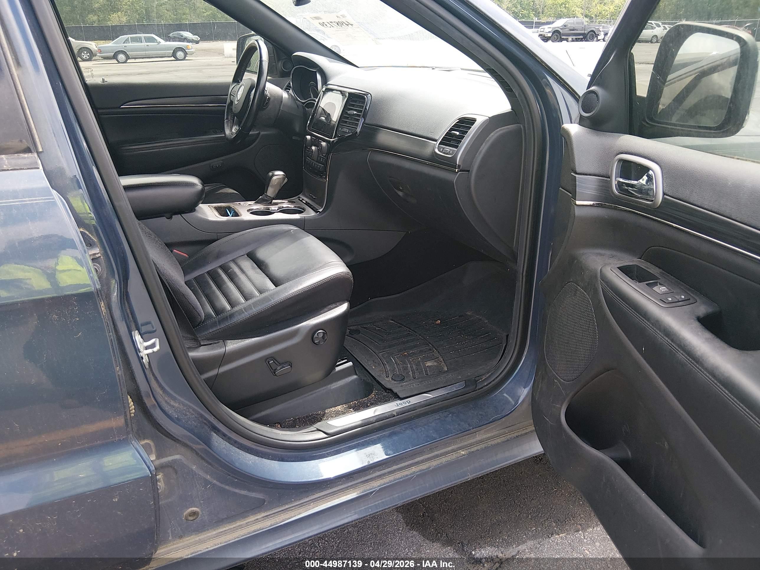JEEP GRAND image 5