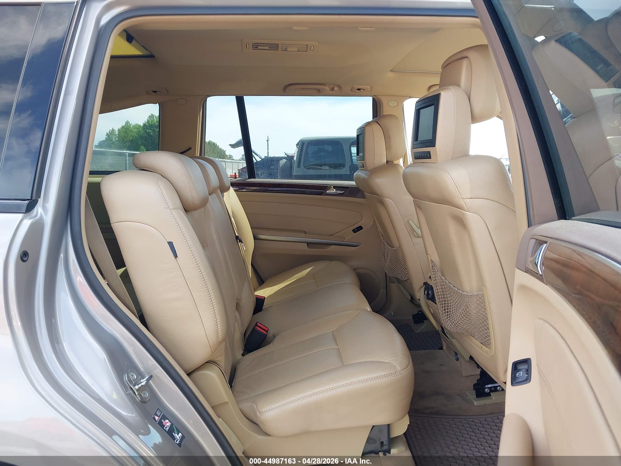 MERCEDES-BENZ GL image 8