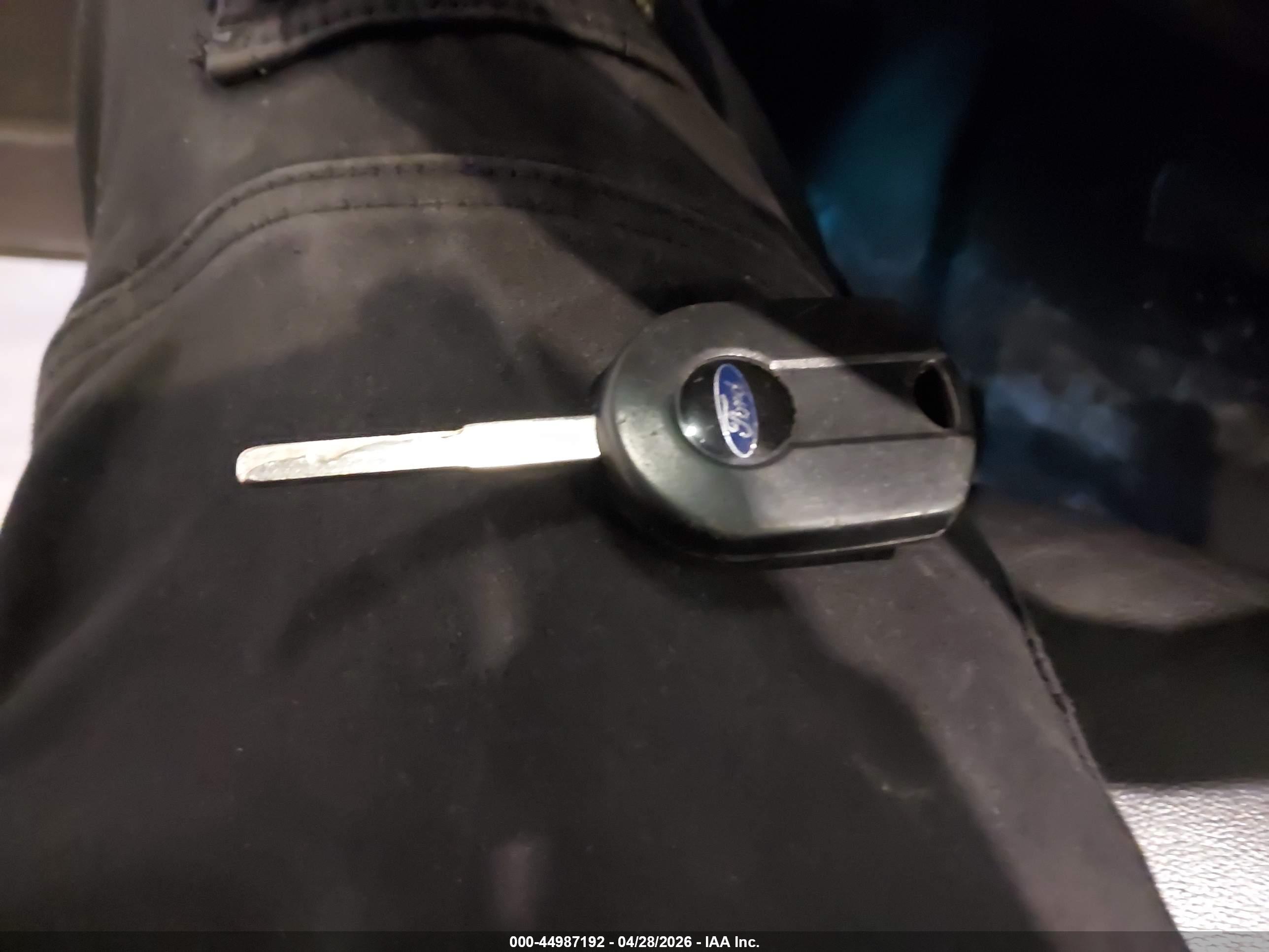 FORD FOCUS image 11