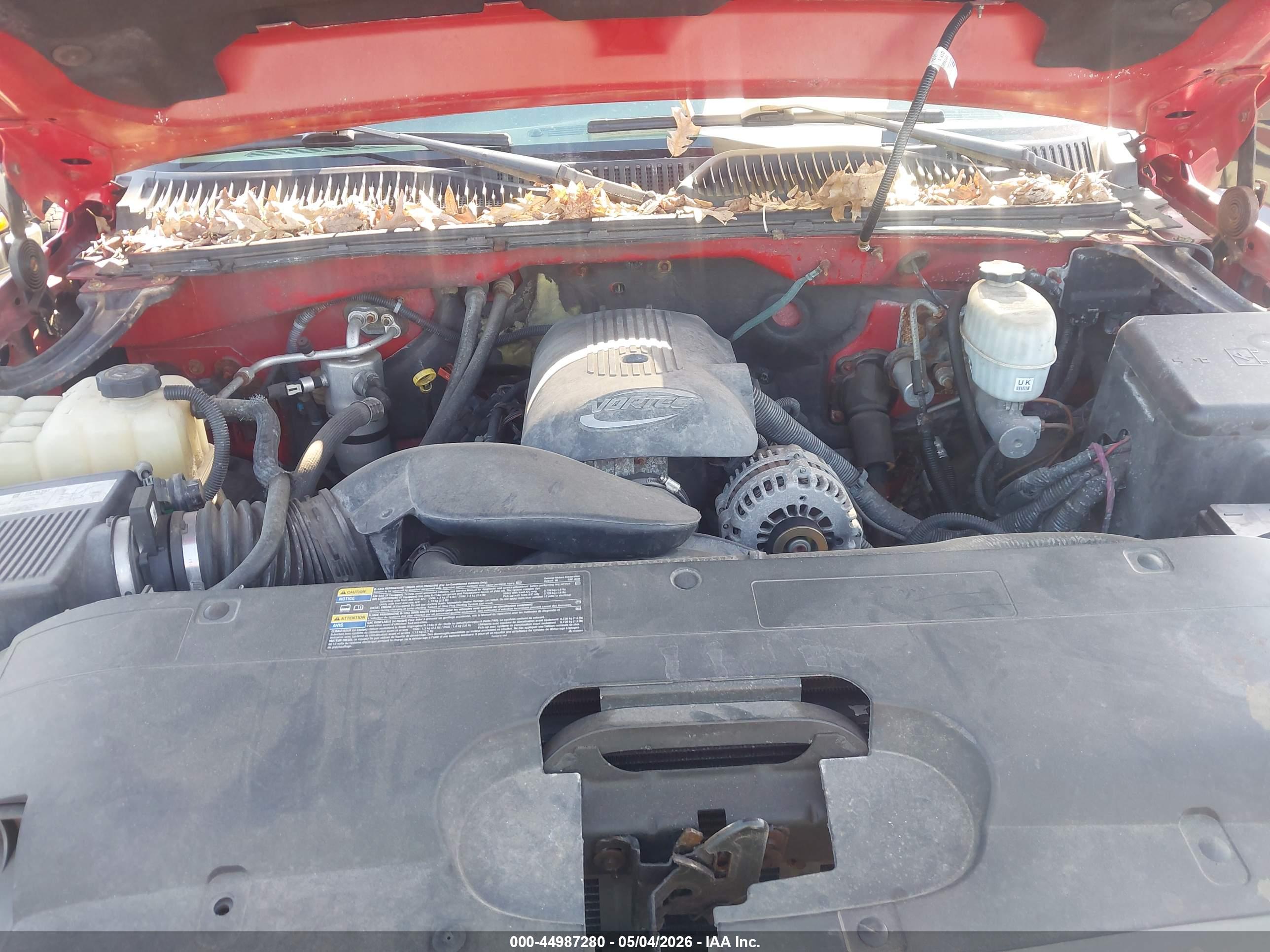 CHEVROLET SILVERADO image 10