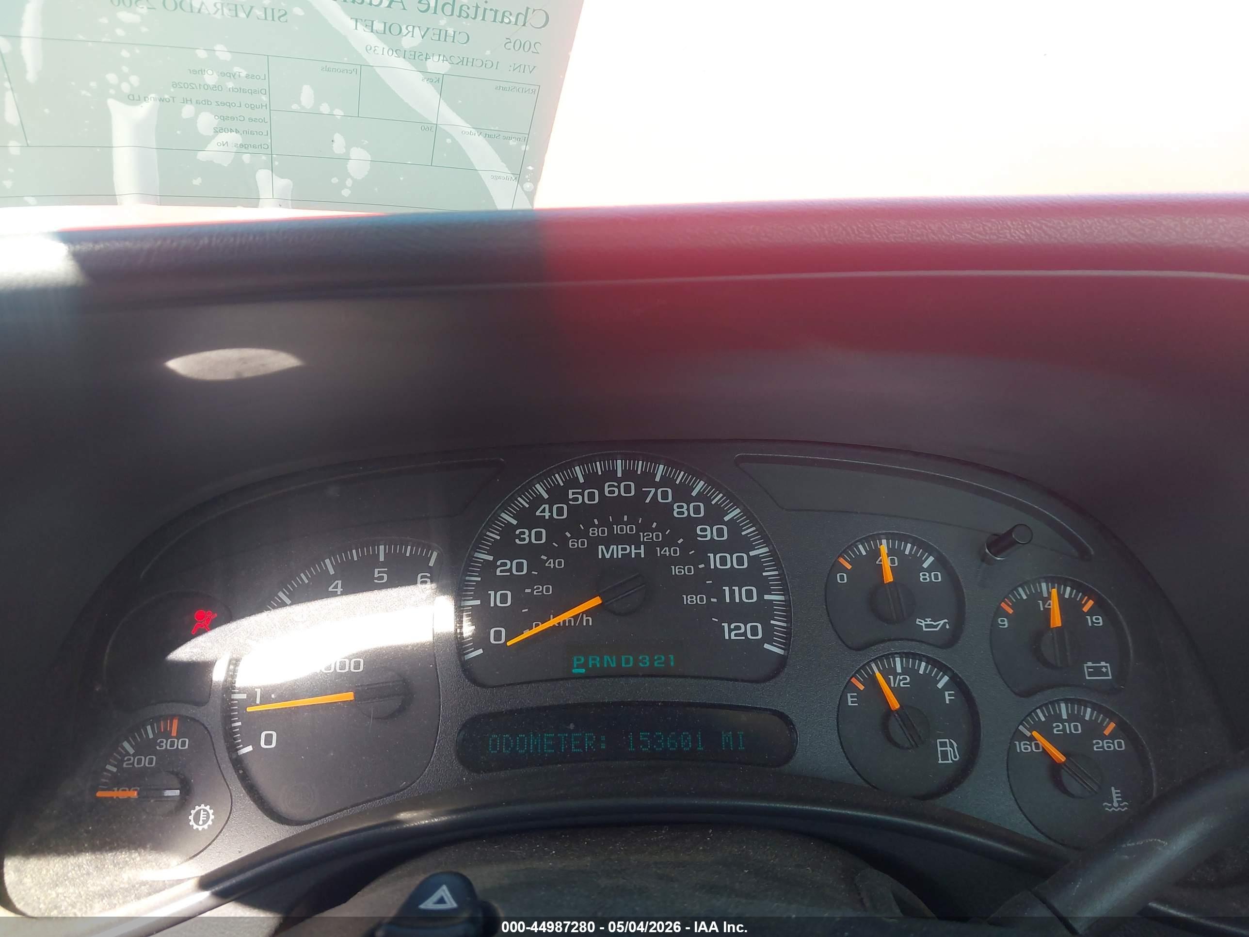CHEVROLET SILVERADO image 7