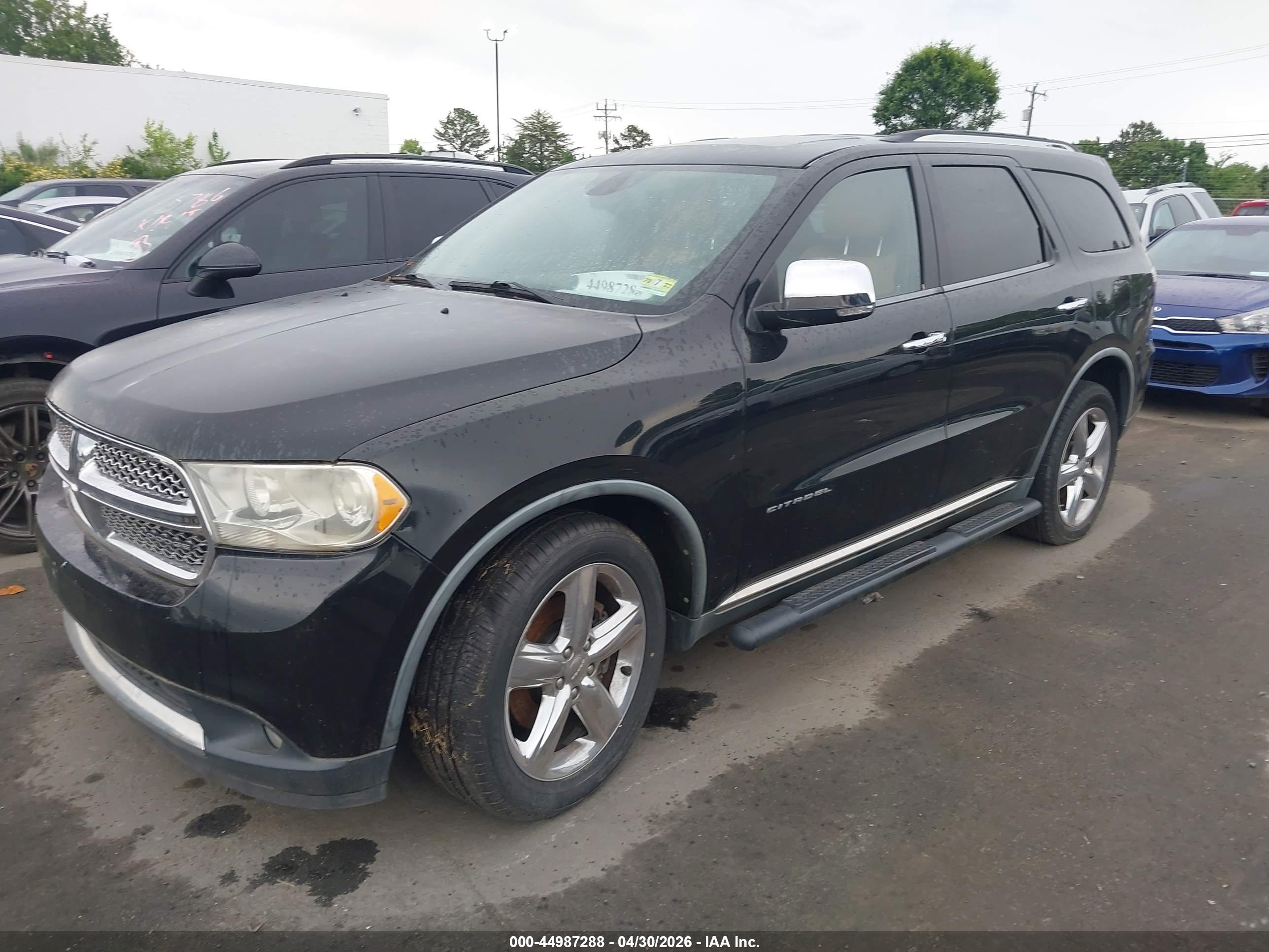 DODGE DURANGO image 2