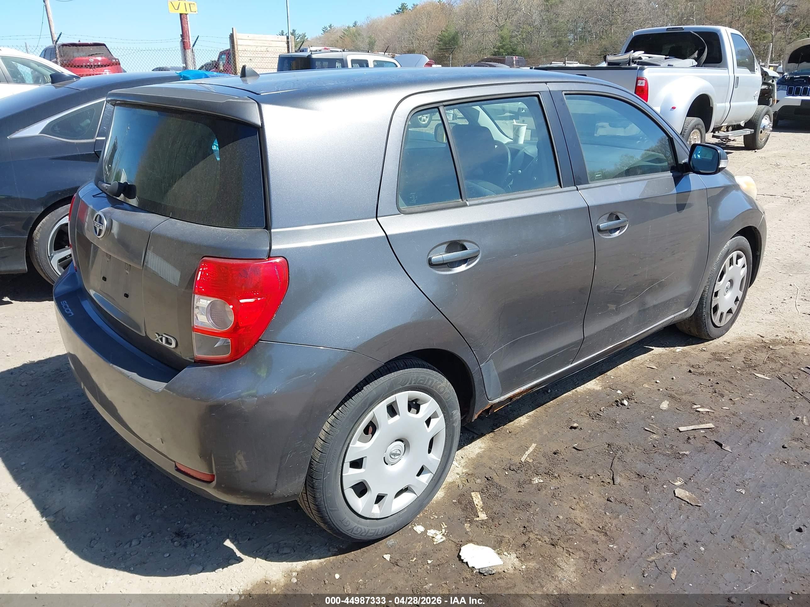 SCION XD image 4