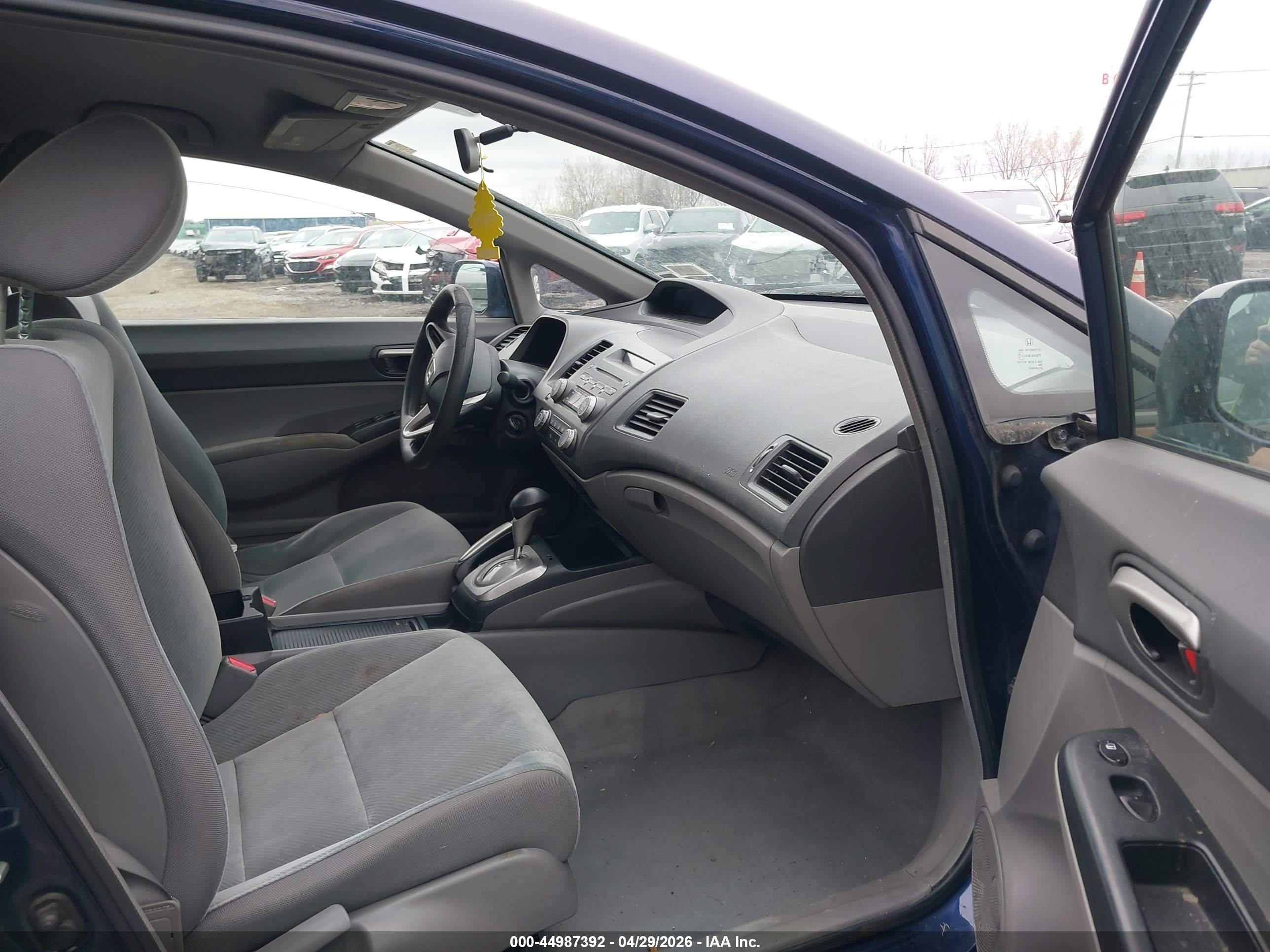 HONDA CIVIC image 5