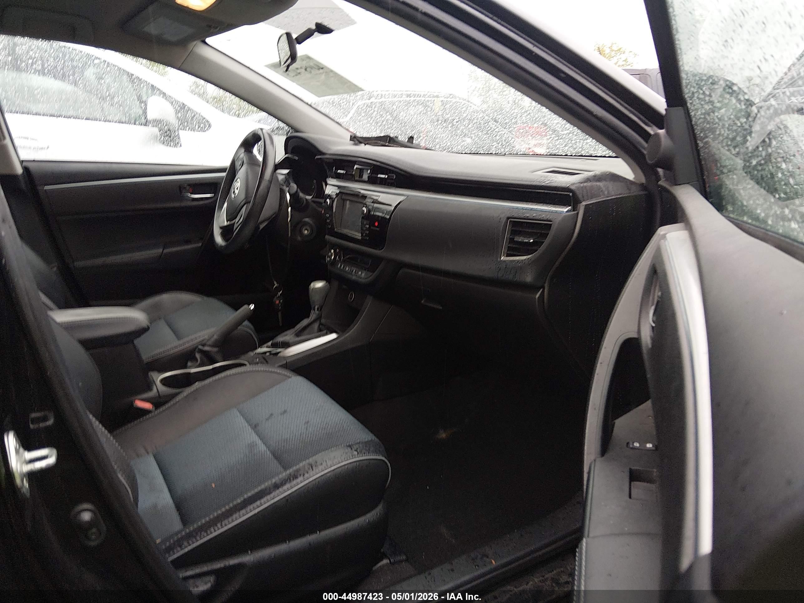 TOYOTA COROLLA image 5