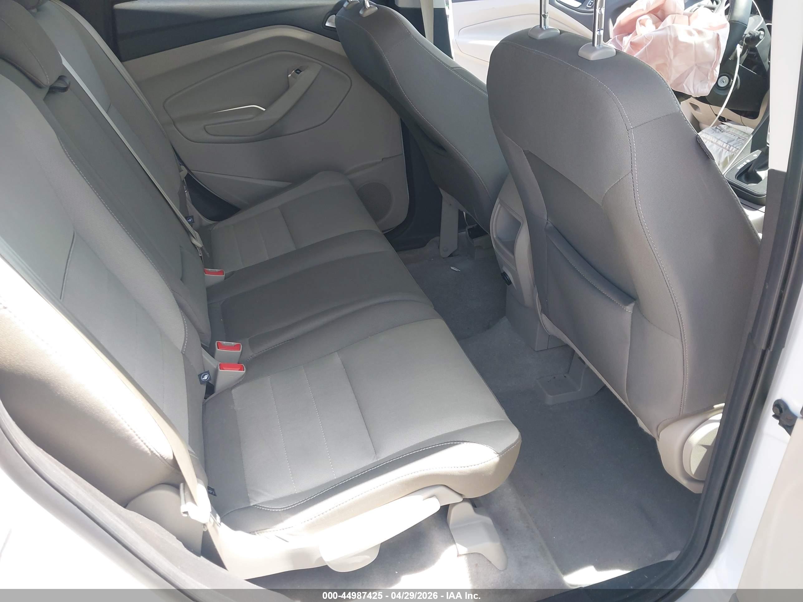 FORD ESCAPE image 8
