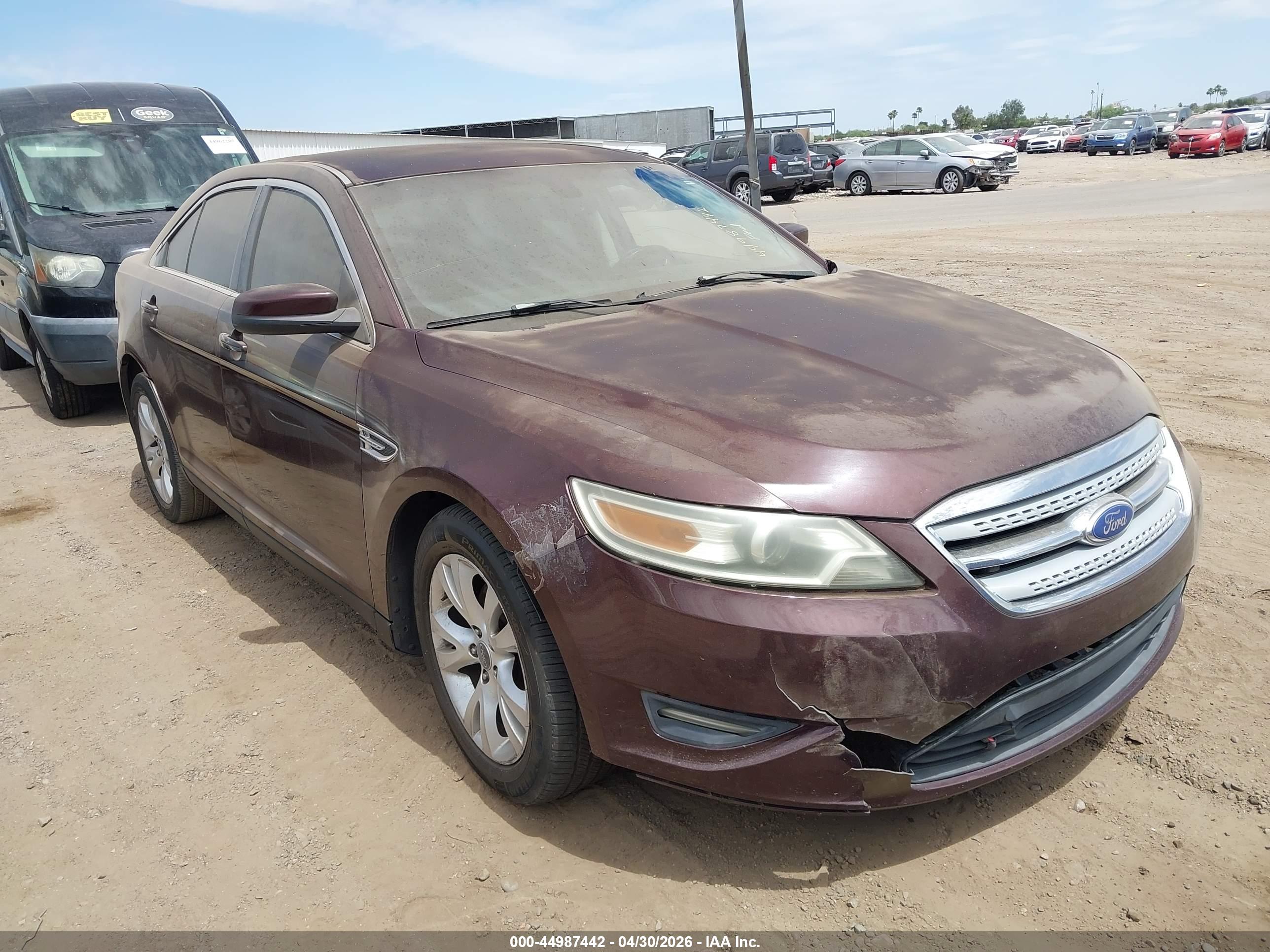 FORD TAURUS image 6