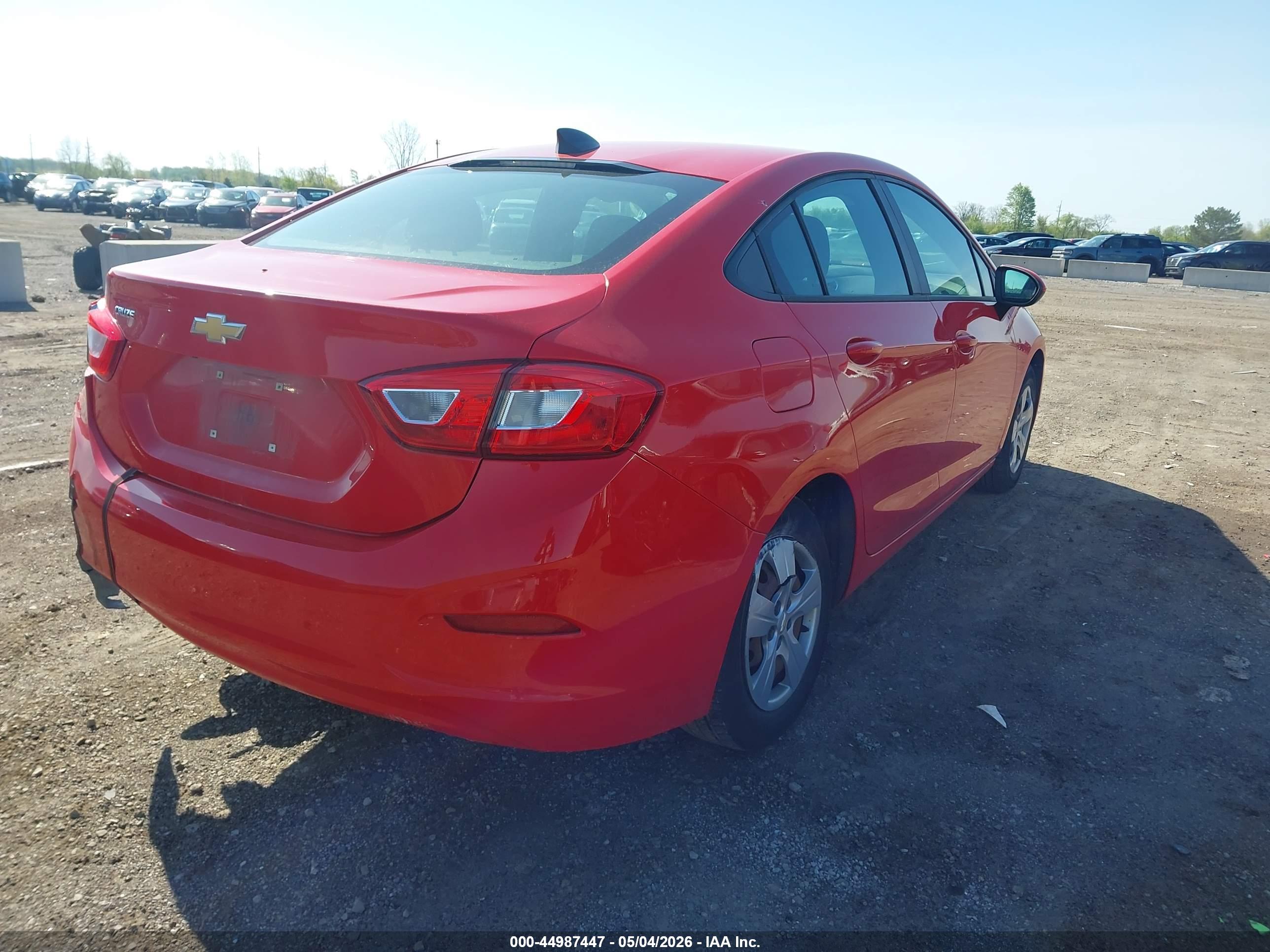 CHEVROLET CRUZE image 4