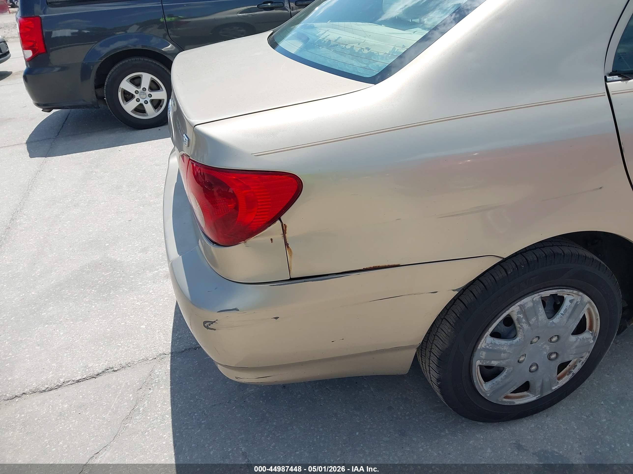 TOYOTA COROLLA image 6