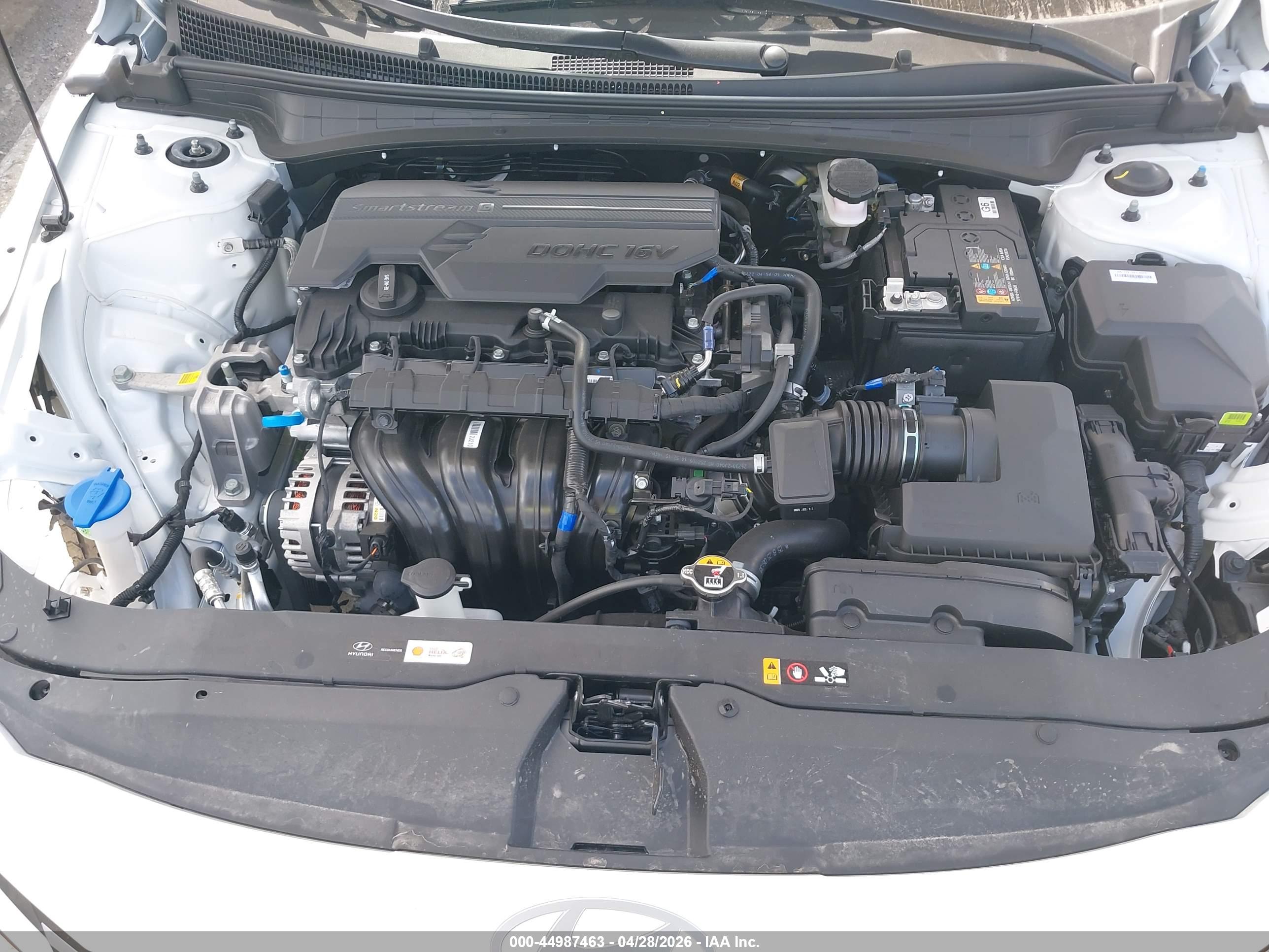 HYUNDAI ELANTRA image 10