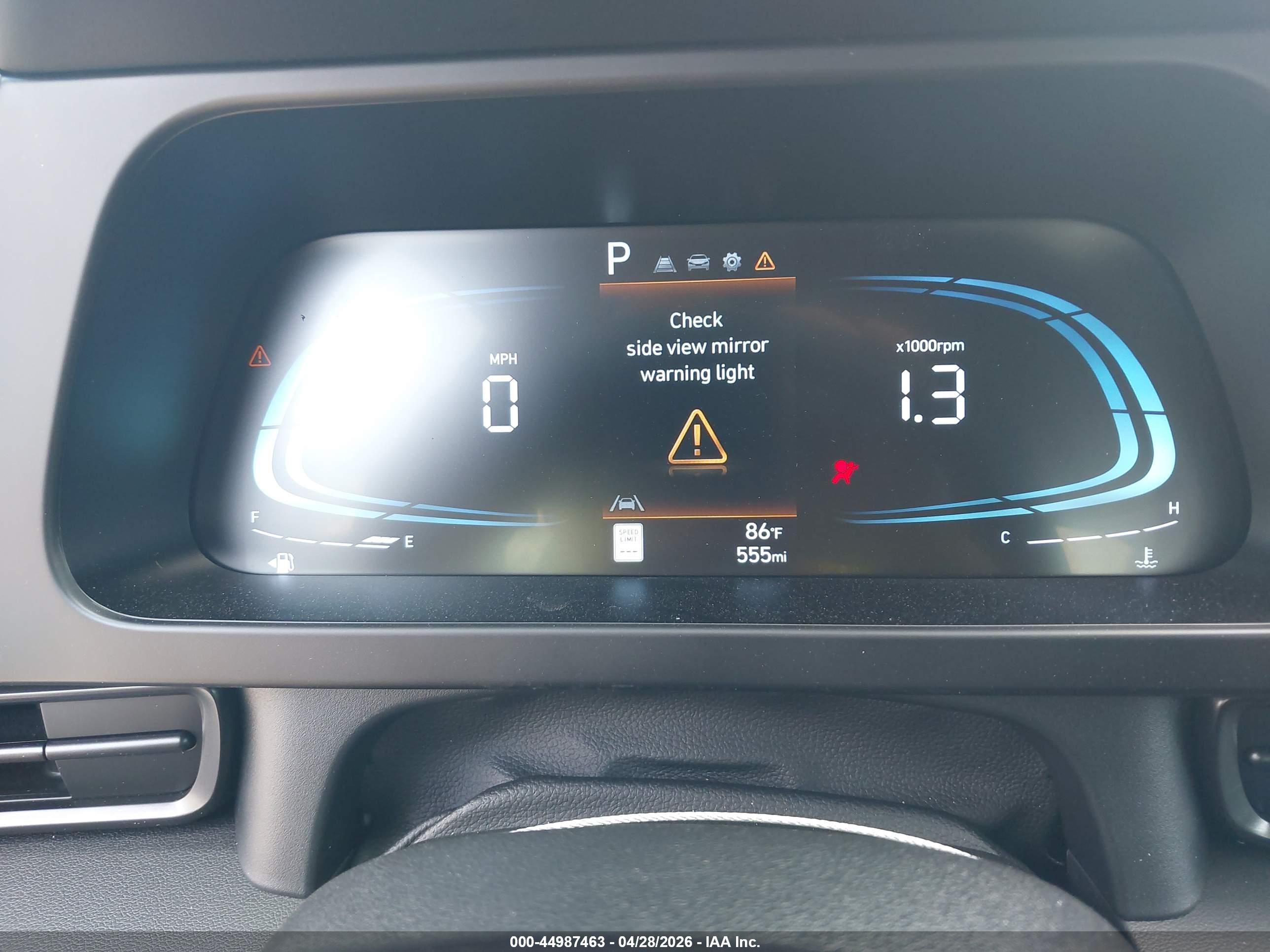 HYUNDAI ELANTRA image 7