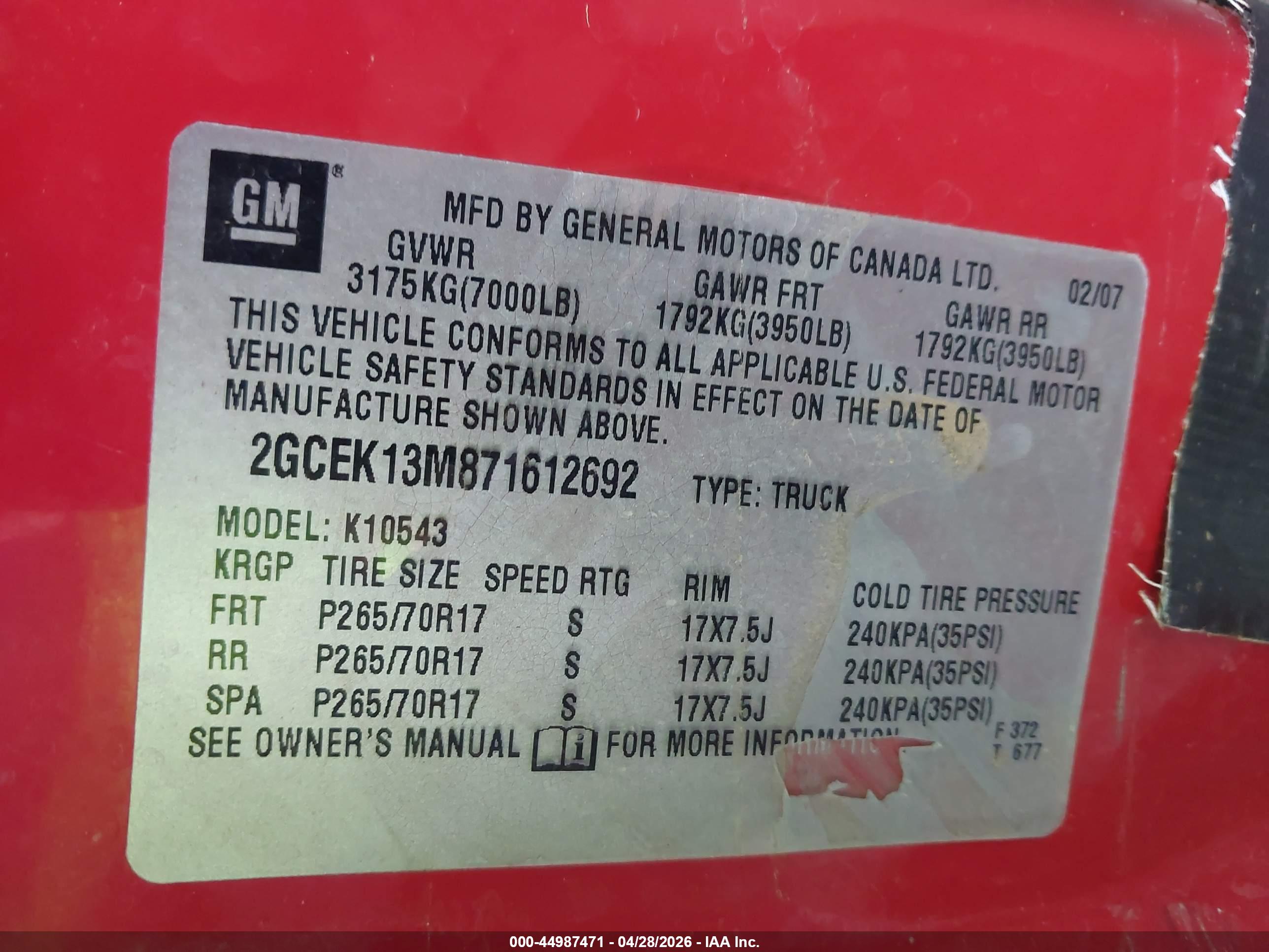 CHEVROLET SILVERADO image 9