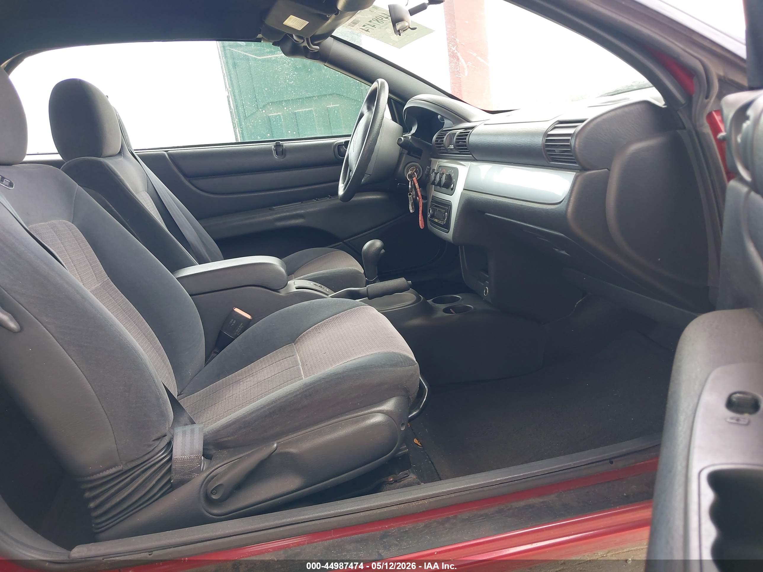 CHRYSLER SEBRING image 5