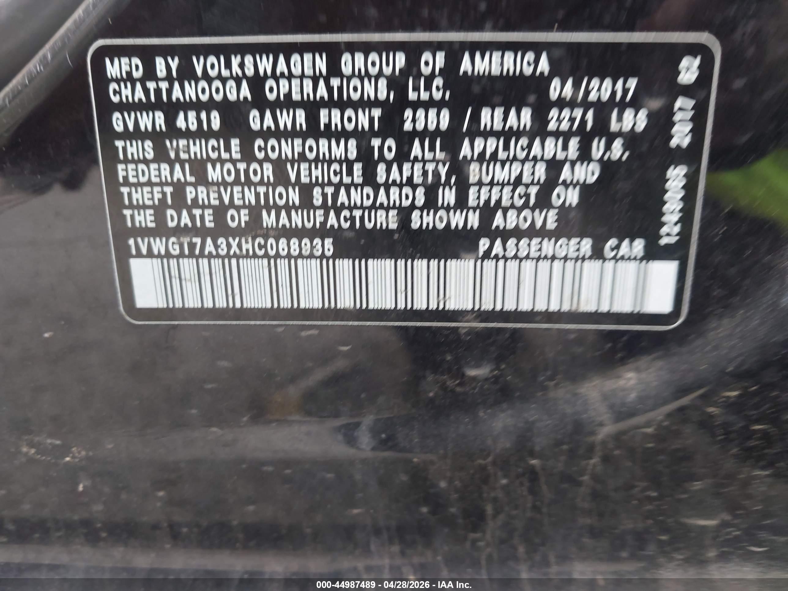 VOLKSWAGEN PASSAT image 9