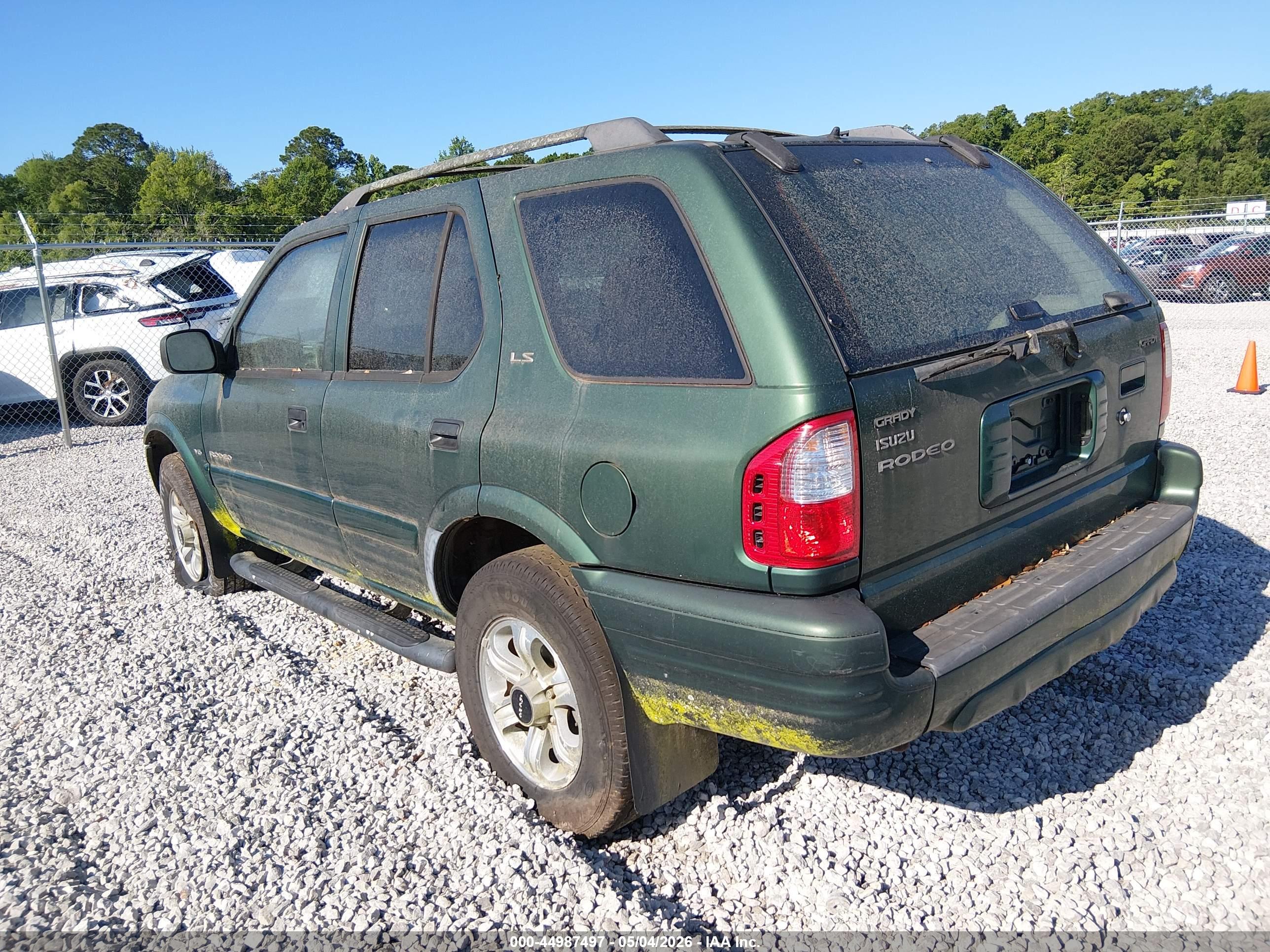 ISUZU RODEO image 3