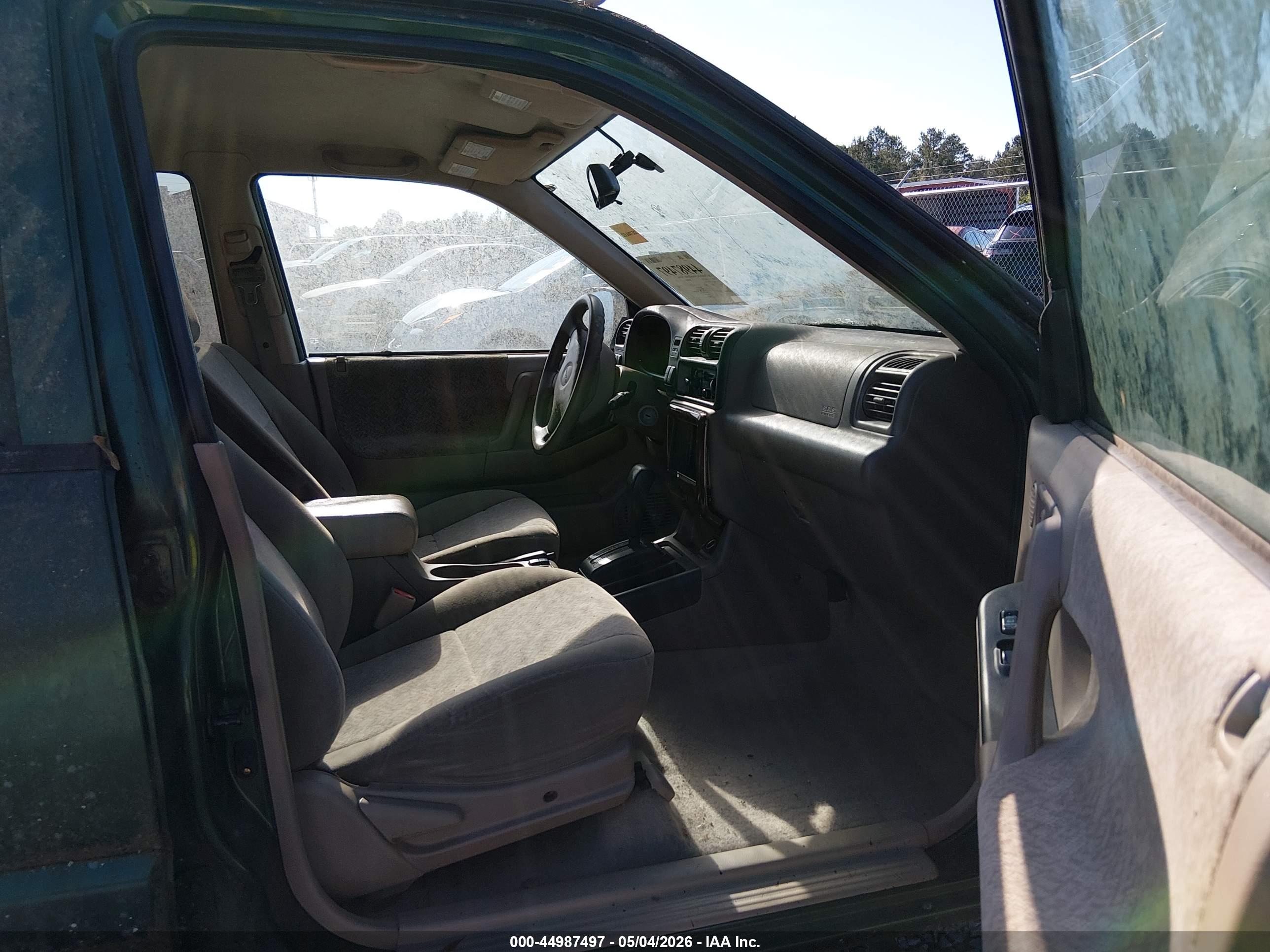 ISUZU RODEO image 5