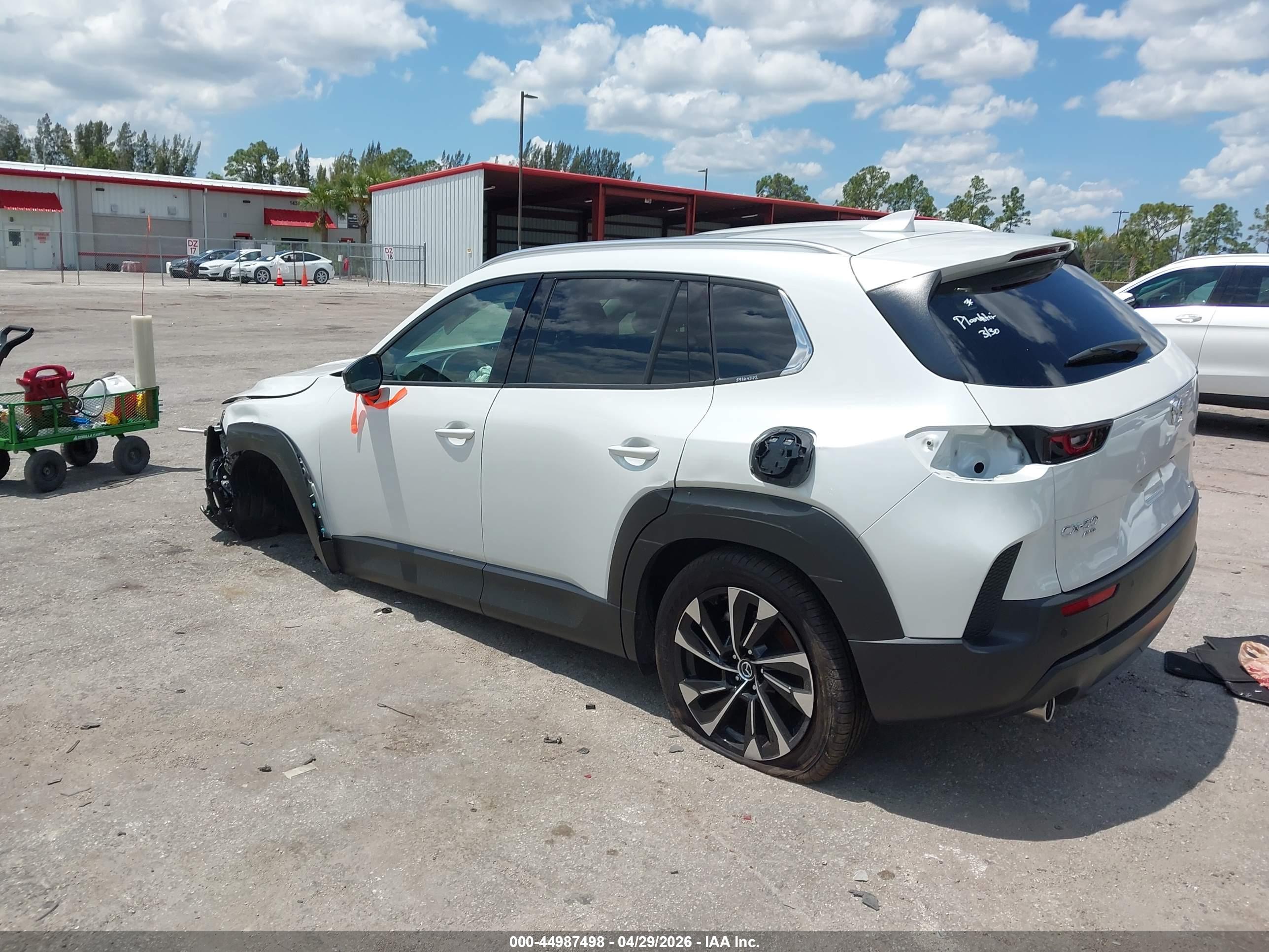 MAZDA CX-50 image 3