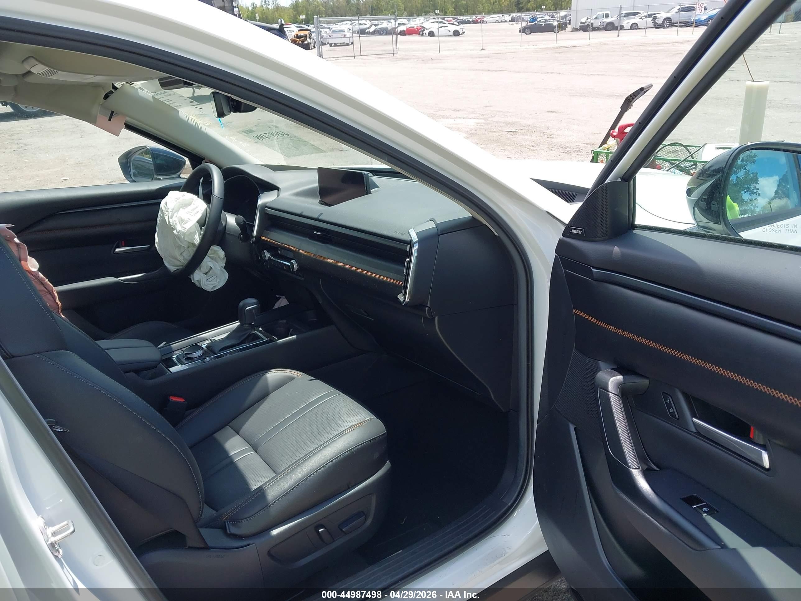 MAZDA CX-50 image 5