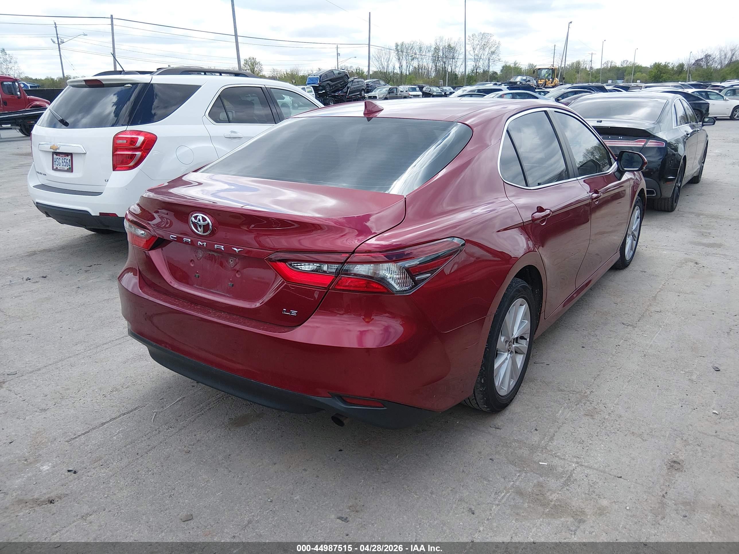 TOYOTA CAMRY image 4