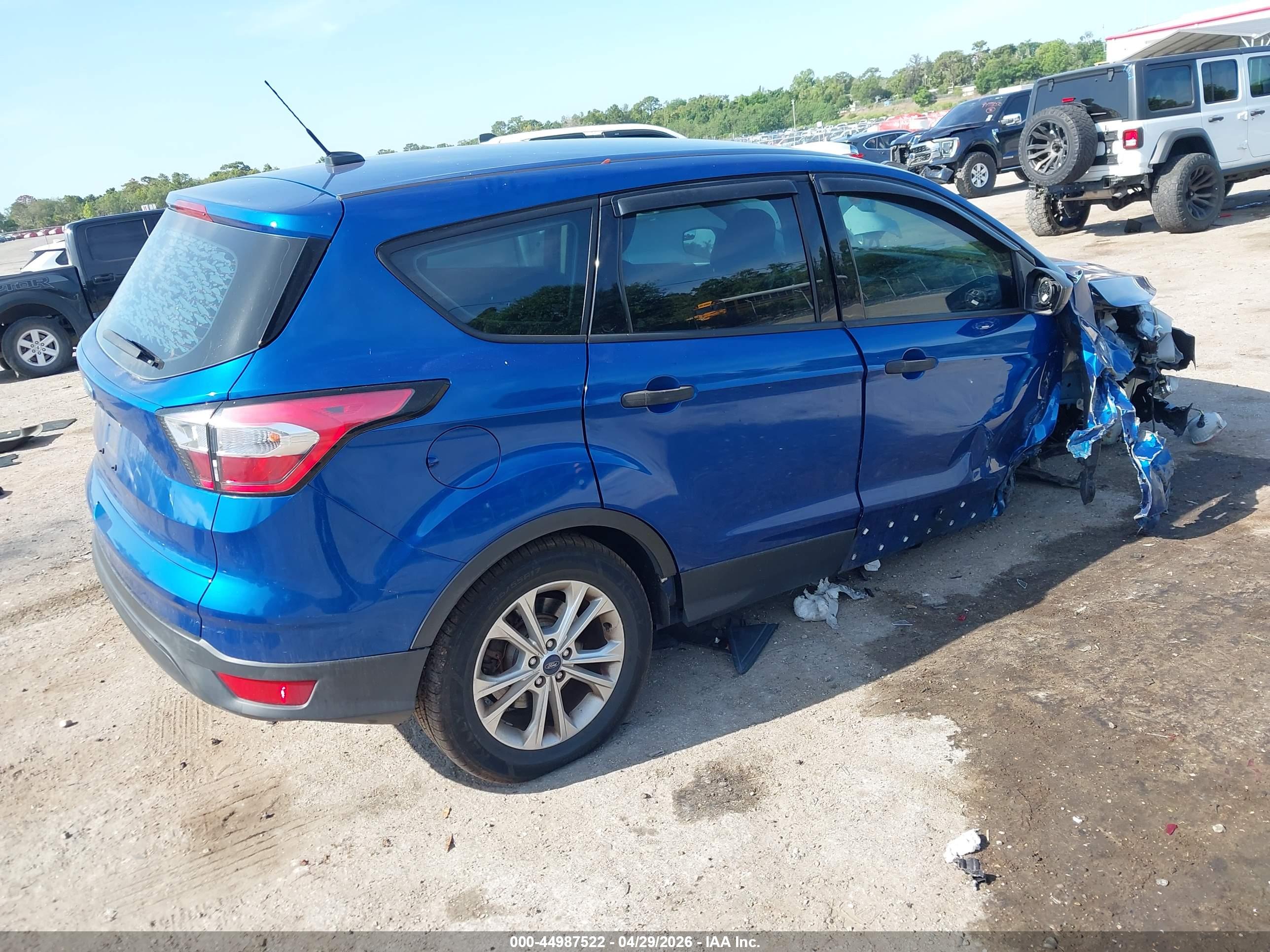 FORD ESCAPE image 4