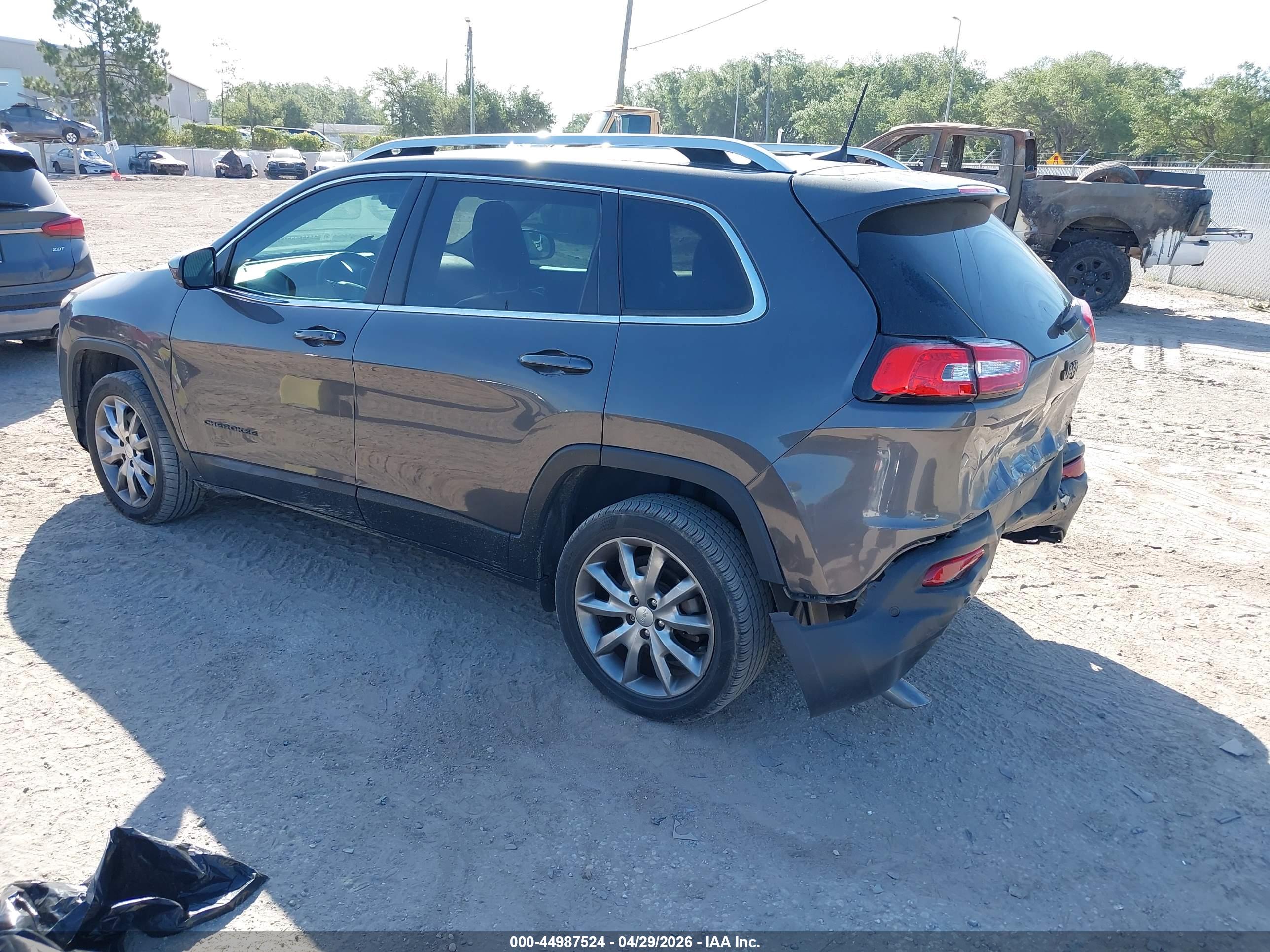 JEEP CHEROKEE image 3