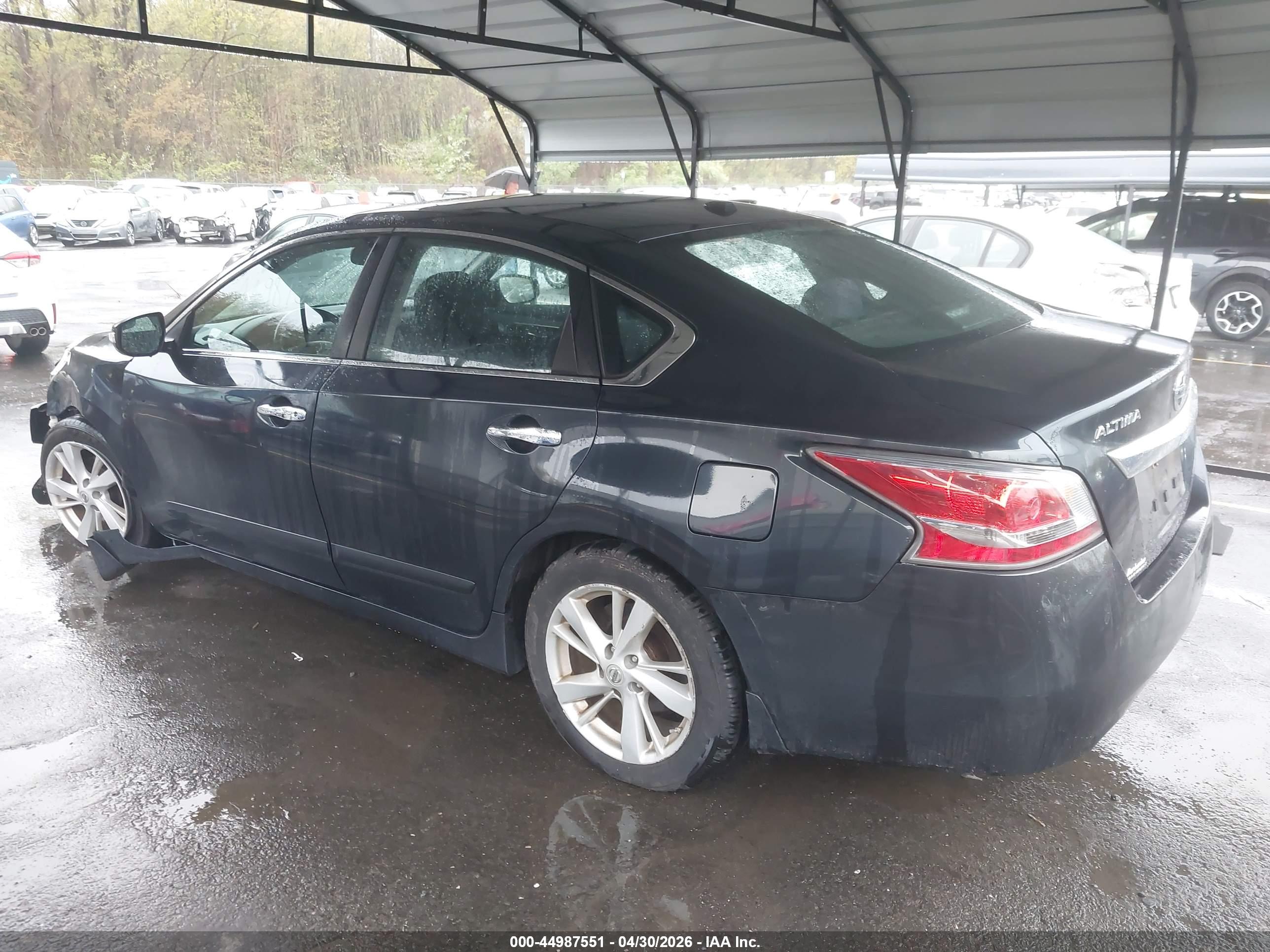 NISSAN ALTIMA image 3