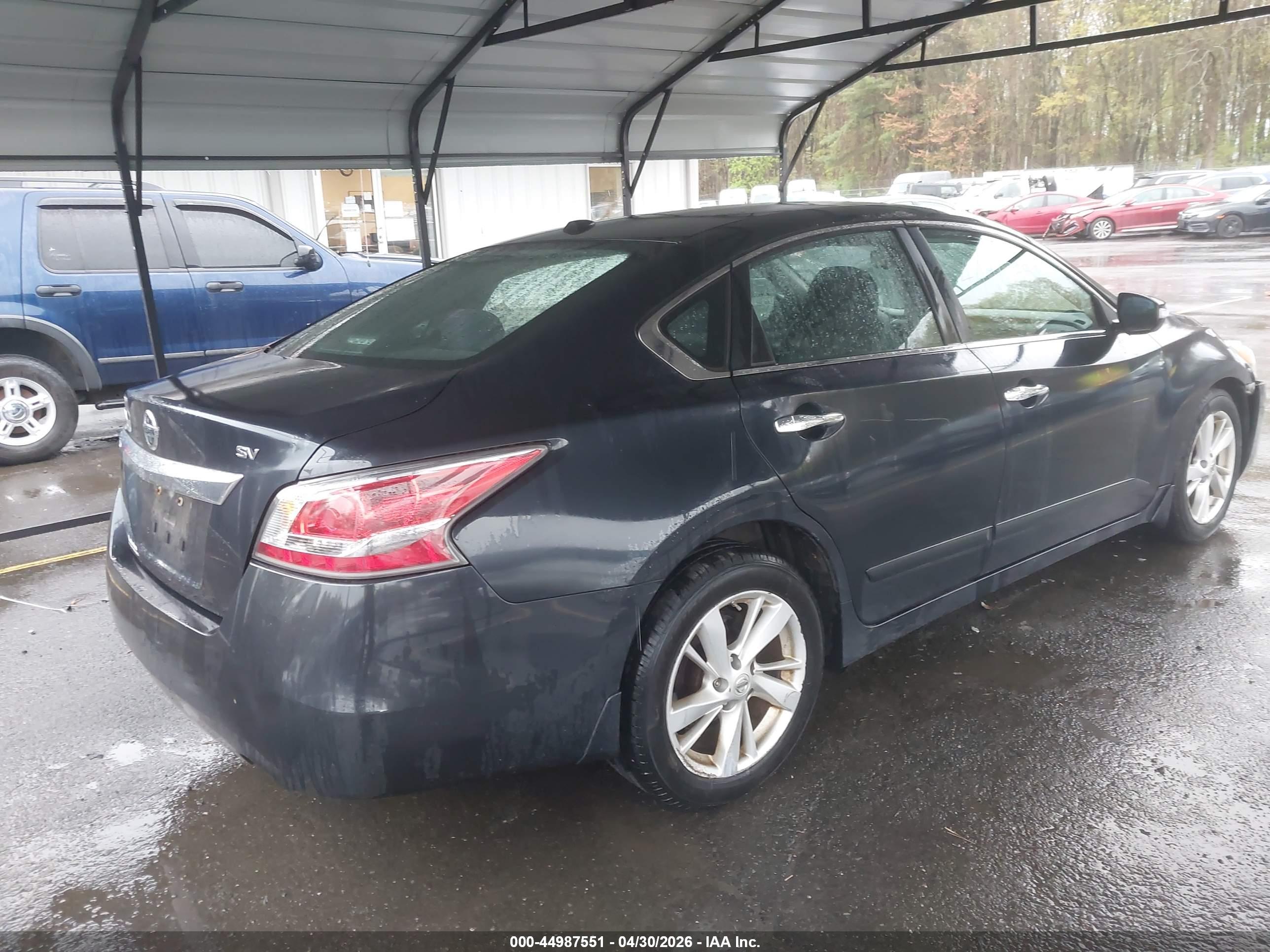 NISSAN ALTIMA image 4
