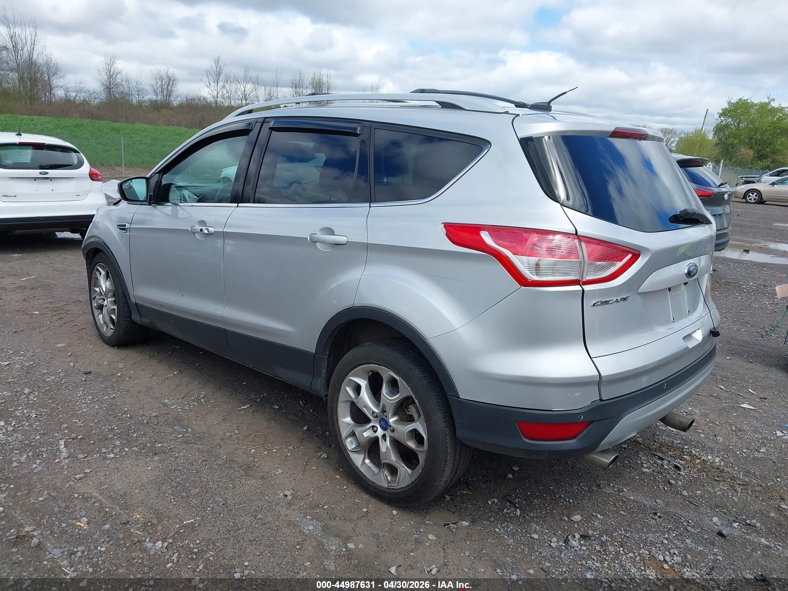 FORD ESCAPE image 3