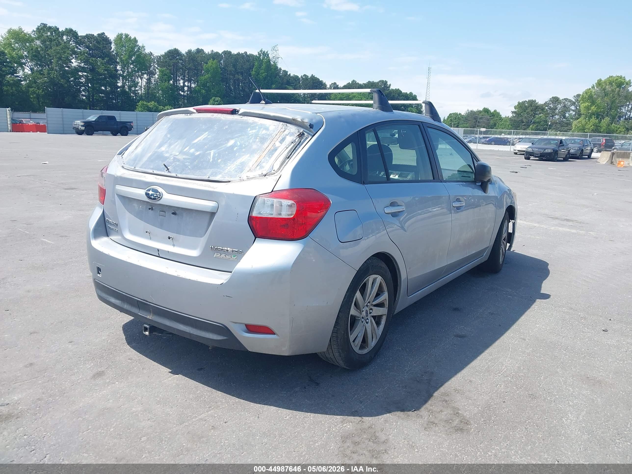 SUBARU IMPREZA image 4