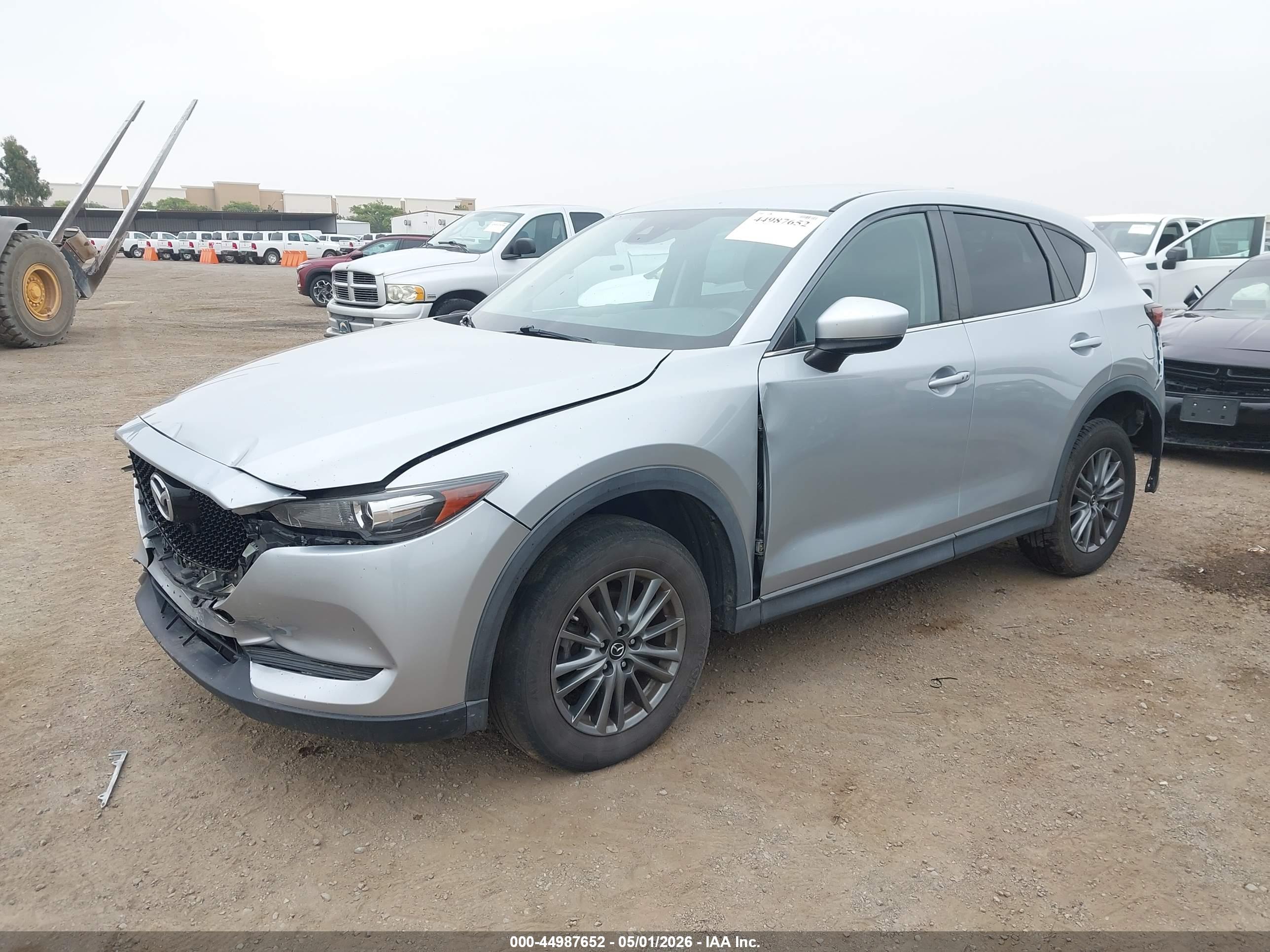 MAZDA CX-5 image 2