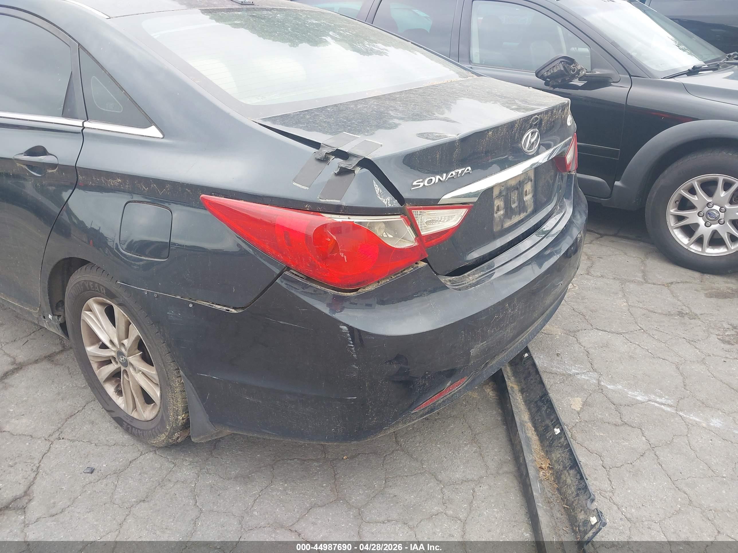 HYUNDAI SONATA image 6