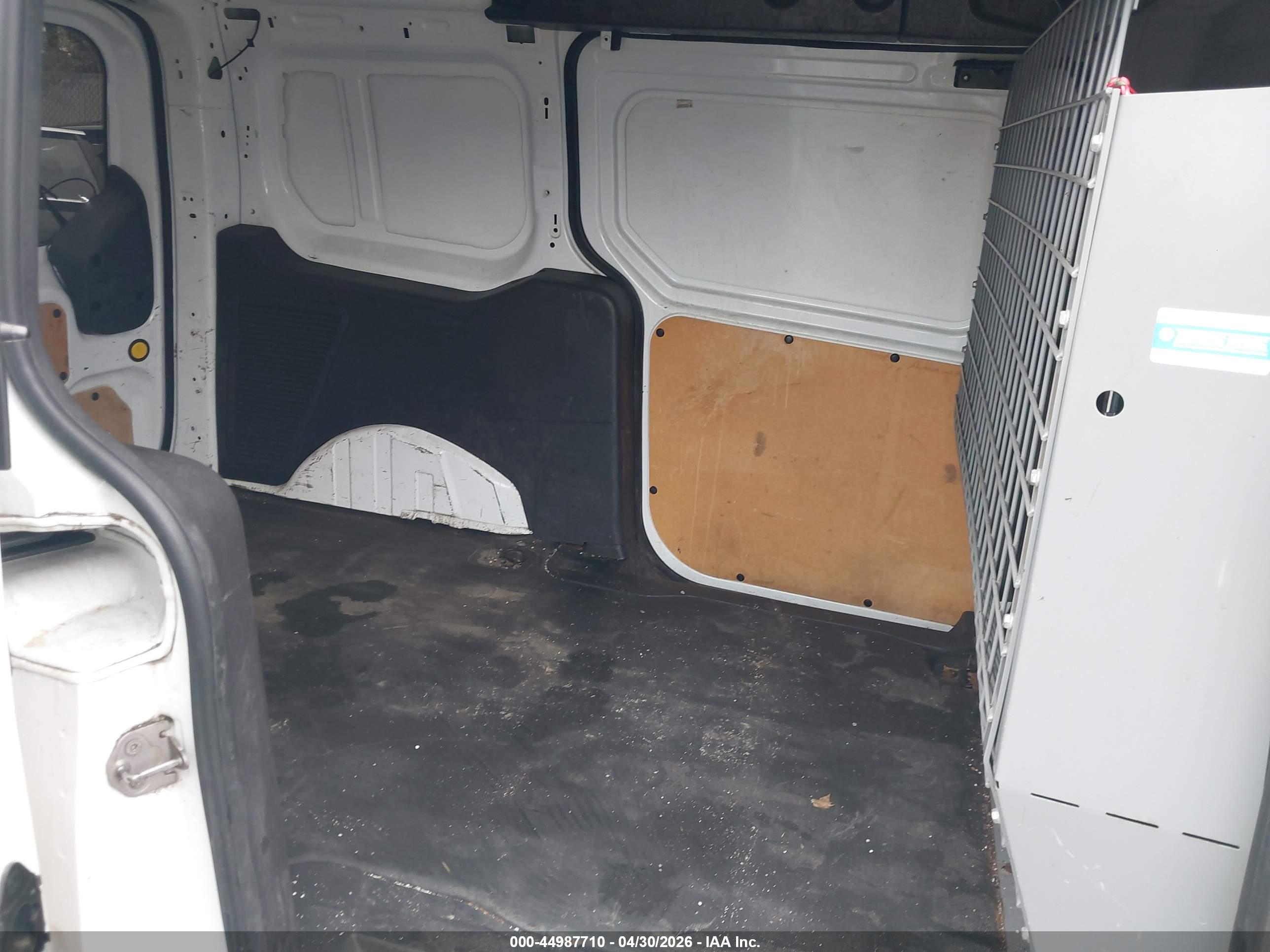 FORD TRANSIT image 8