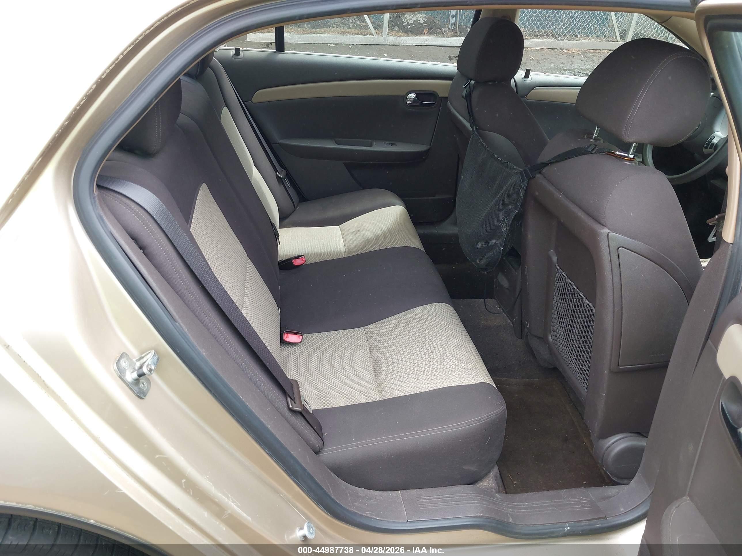 CHEVROLET MALIBU image 8