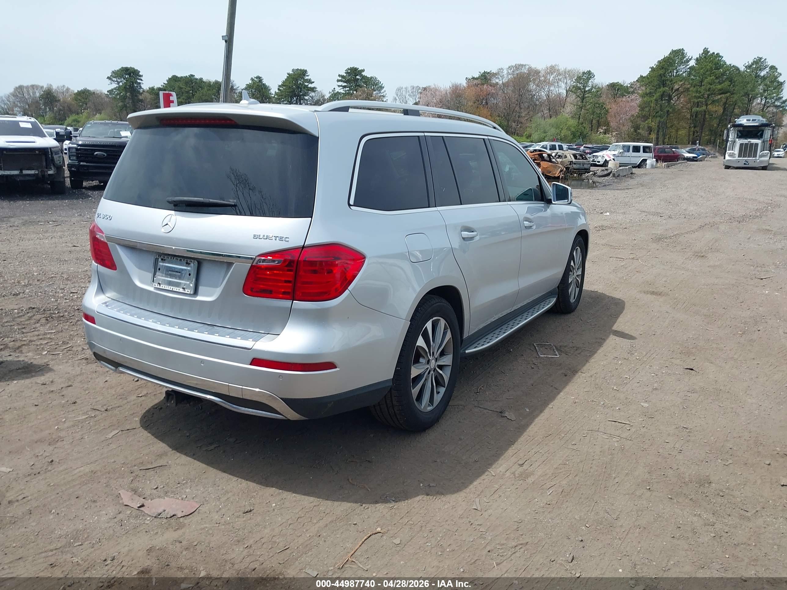 MERCEDES-BENZ GL image 4