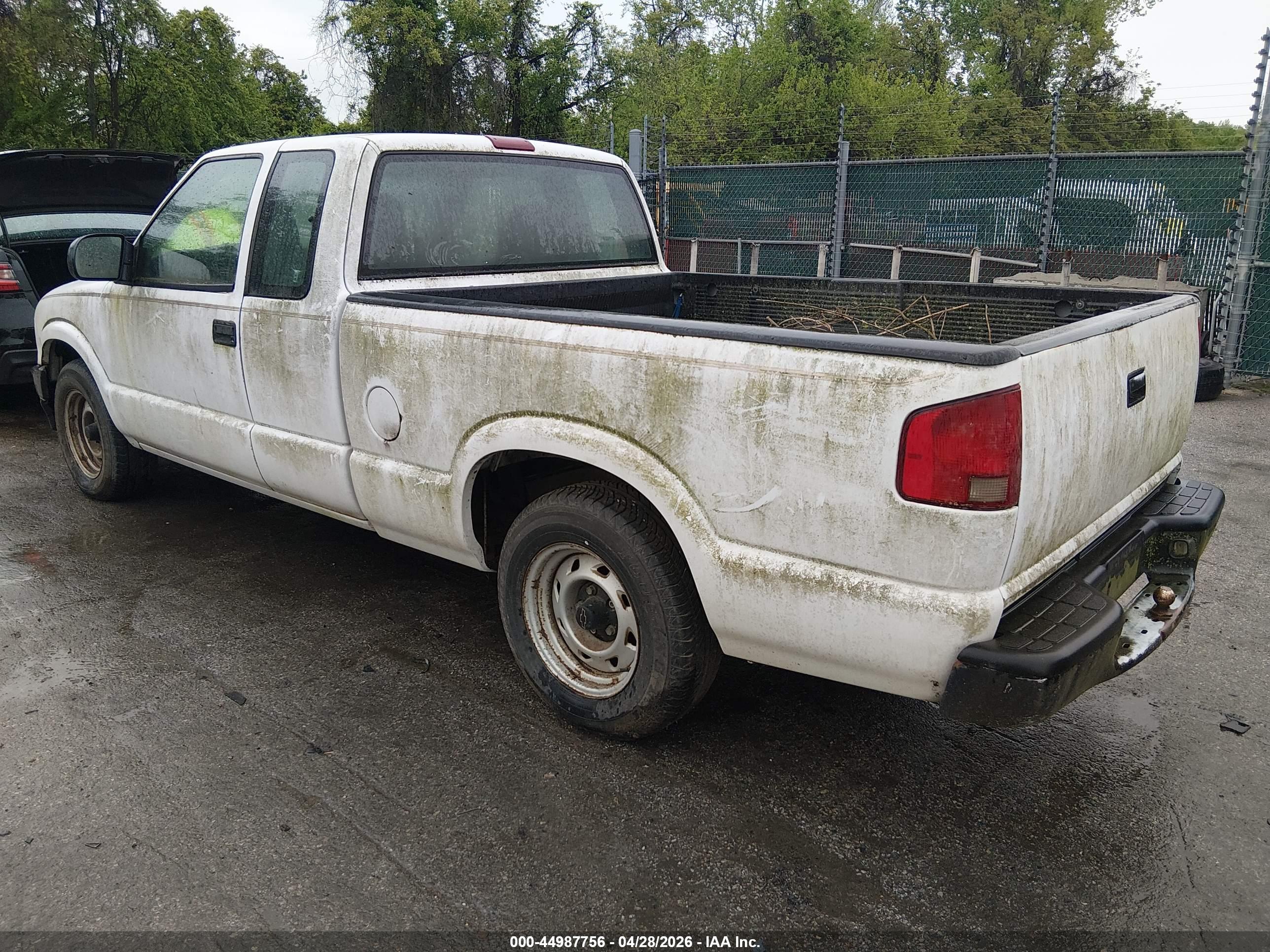 CHEVROLET S-10 image 3