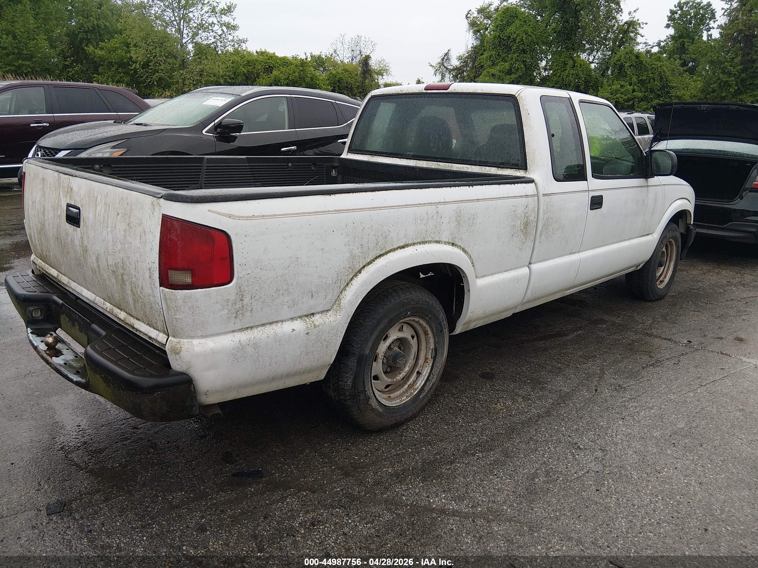 CHEVROLET S-10 image 4