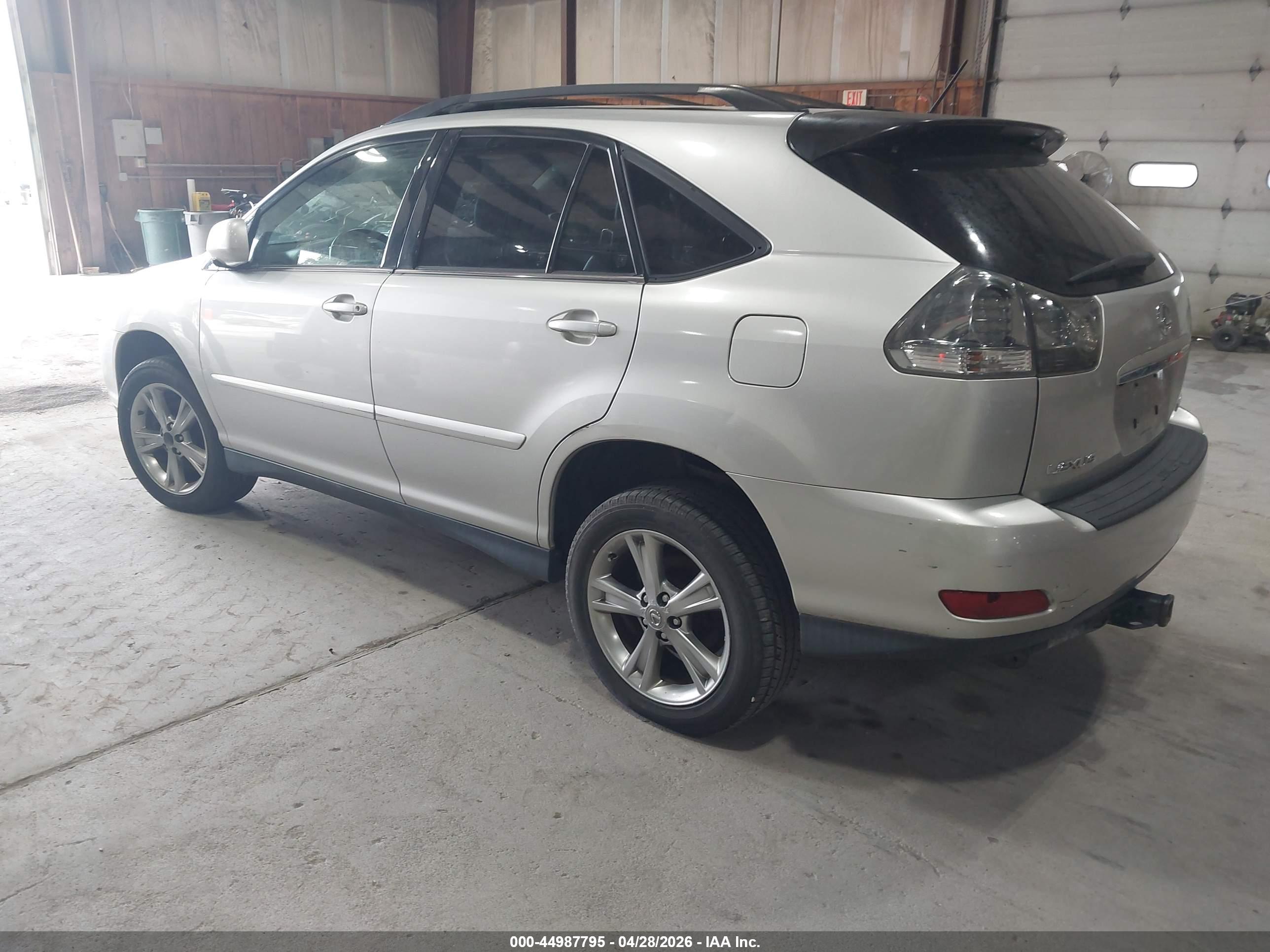 LEXUS RX image 3